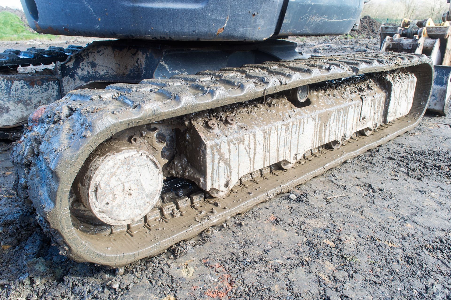 Kubota U30-3 3 tonne rubber tracked mini excavator Year: 2010 S/N: 80249 Recorded Hours: 4869 blade, - Image 9 of 22