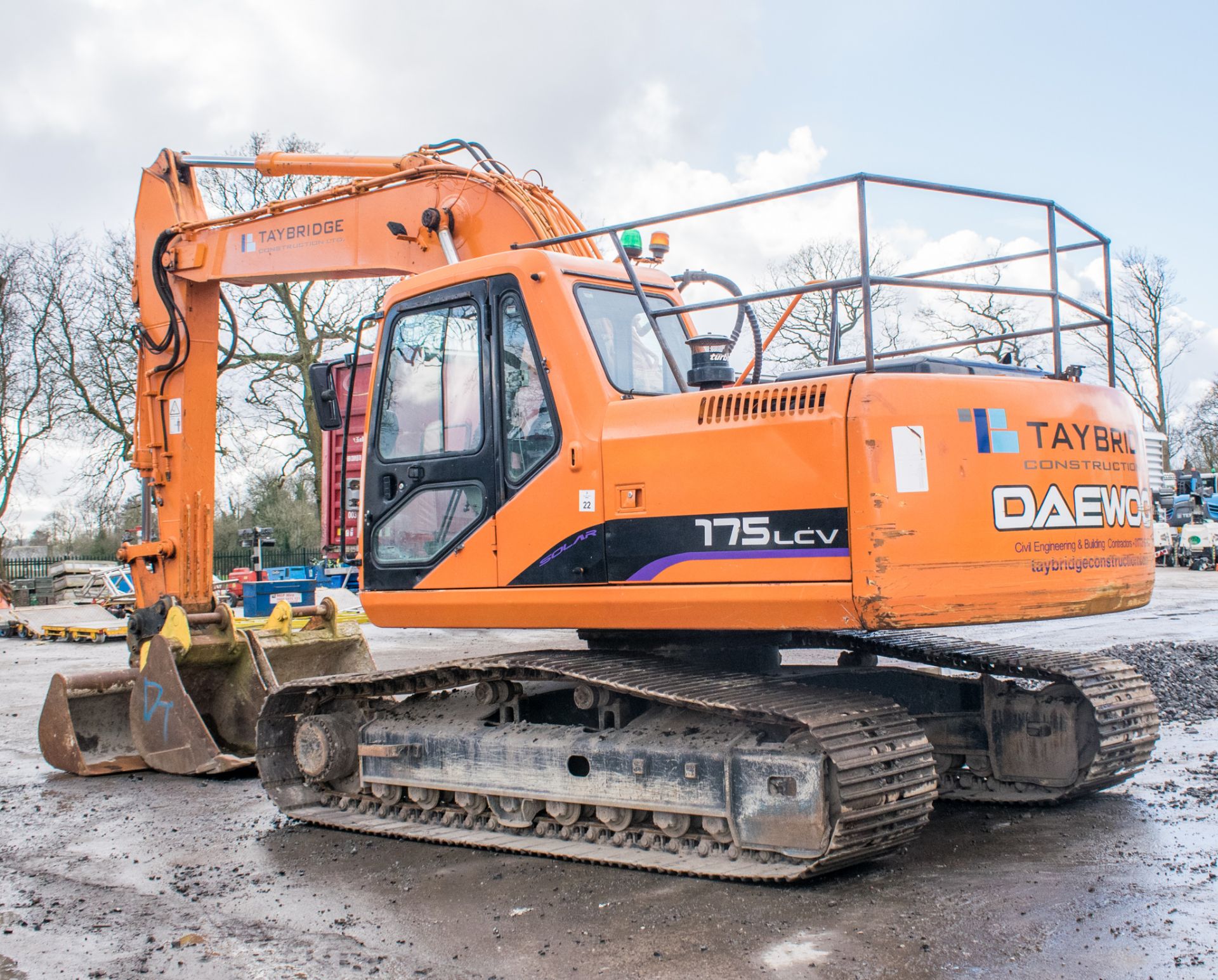 Daewoo Solar 175LC-V 17.5 tonne steel tracked excavator Year: 2005 S/N: 1159 Recorded Hours: 11, - Image 4 of 24