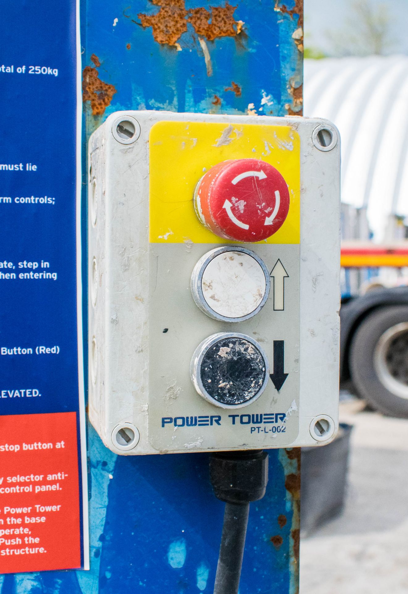 Power Tower battery electric push along access platform - Image 5 of 6