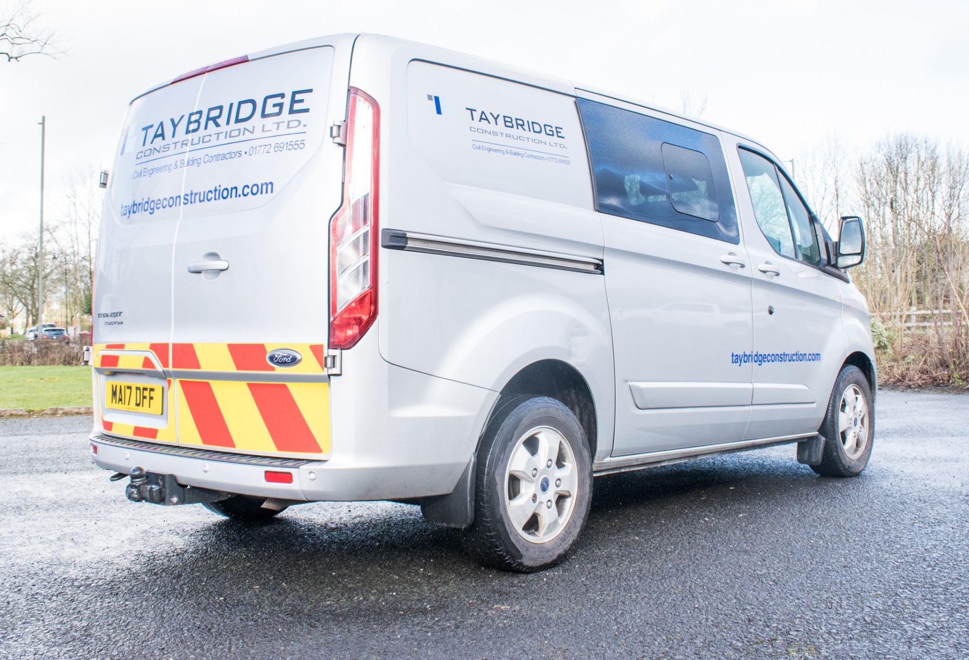 Ford Transit Custom Limited 290 L1 H1 170 PS crew cab panel van Registration Number: MA17 DFF Date - Image 3 of 19