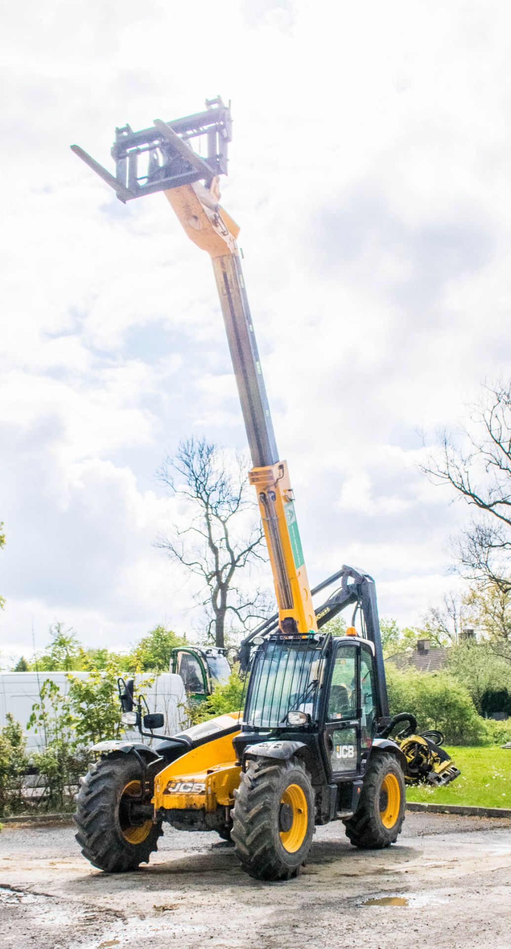 JCB 531-70 telescopic handler  Year: 2014 S/N: 2341975 Recorded Hours: 2691 A634486 - Image 13 of 21