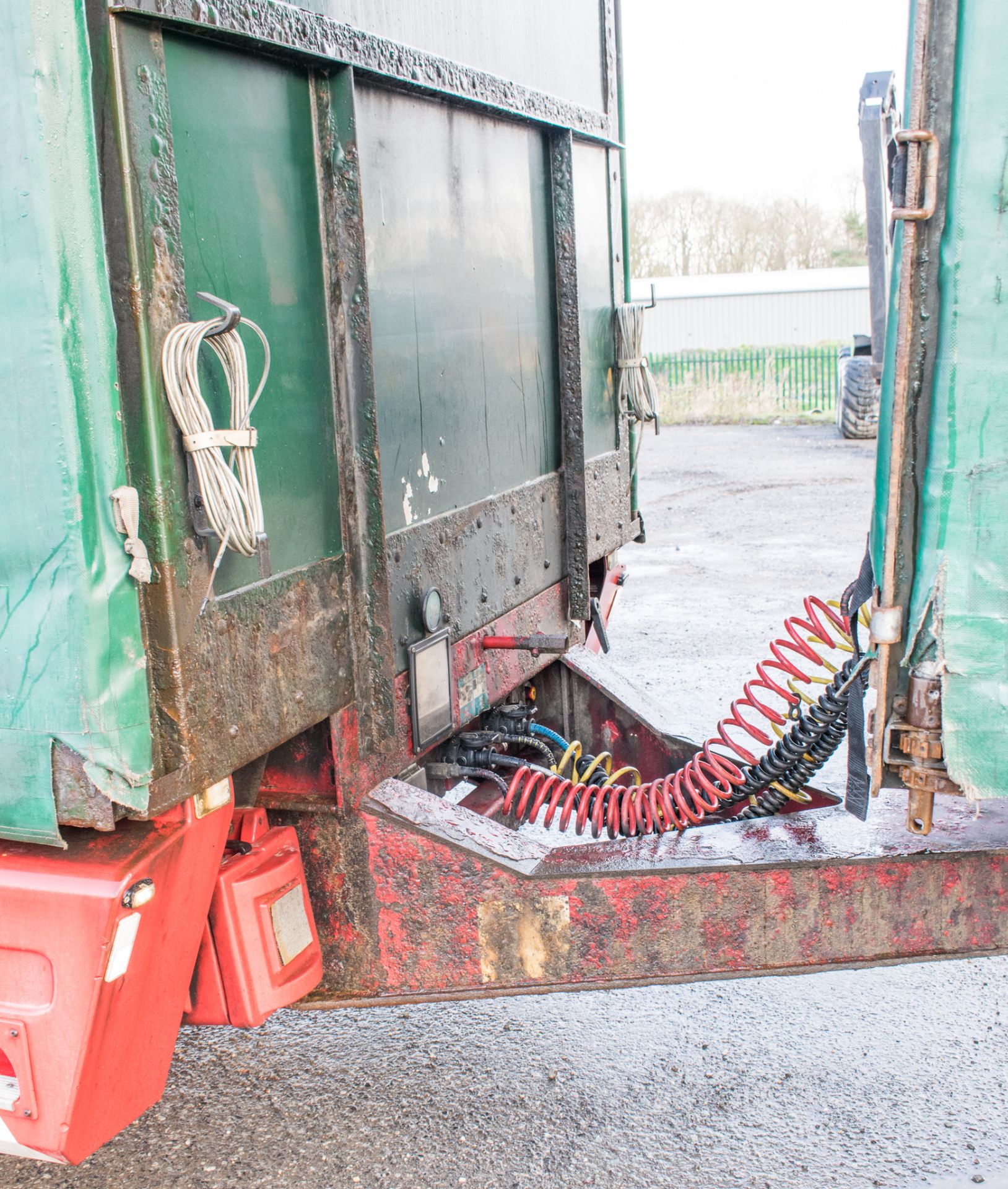 Scania R440 Topline 6 x 2 26 tonne curtain sided draw bar lorry Registration number: PN11 ZGT Date - Image 19 of 23