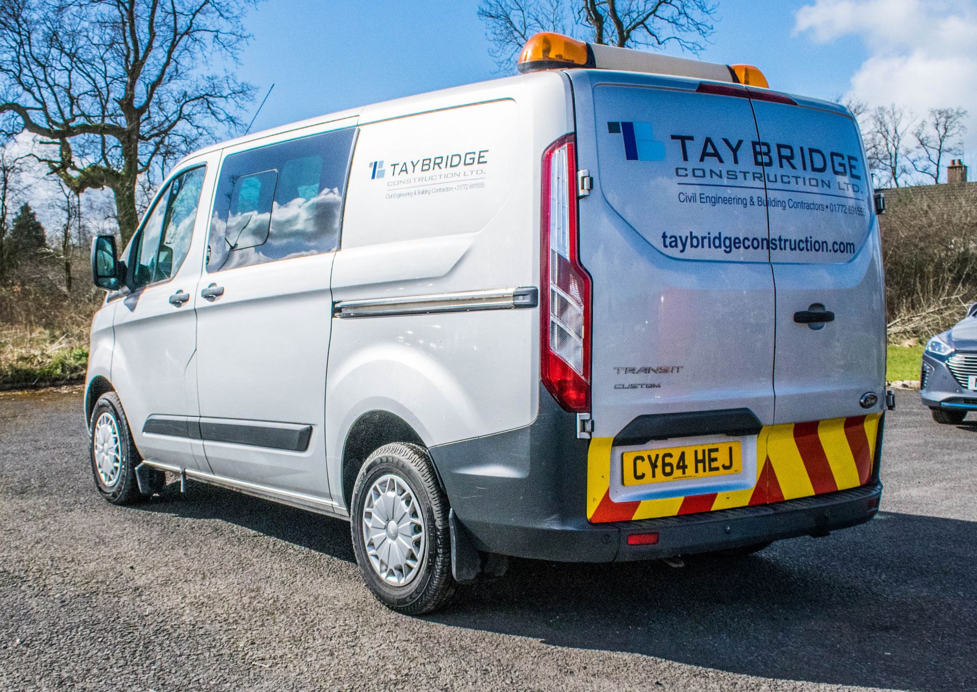 Ford Transit Custom Trend 270 L1 H1 125 PS crew crab panel van Registration Number: CY64 HEJ Date of - Image 4 of 21