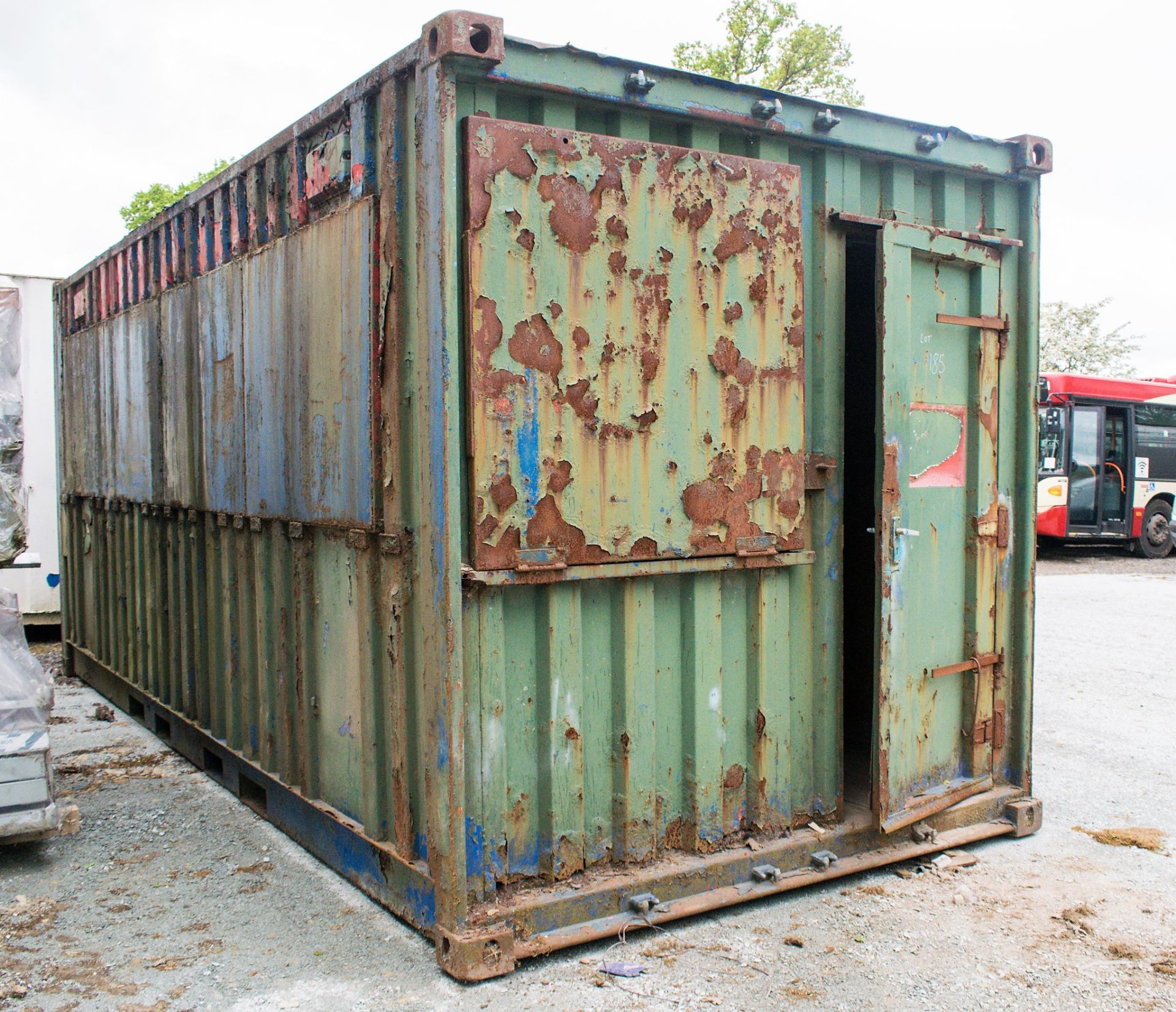 21 ft x 8 ft steel anti vandal office site unit - Image 2 of 5