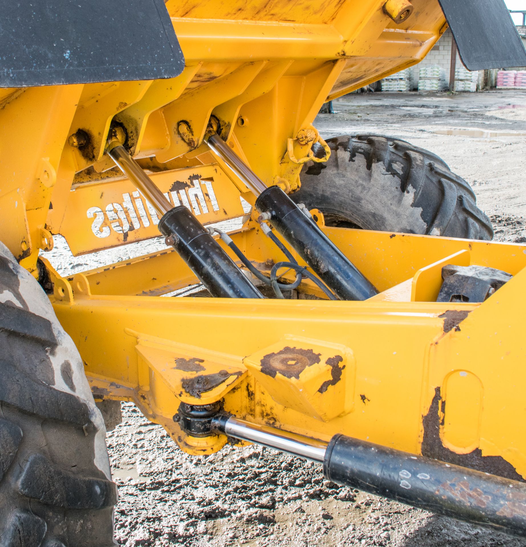 Thwaites 9 tonne straight skip dumper Year: 2007 S/N: 3190 Recorded Hours: 2993 72 - Image 14 of 18