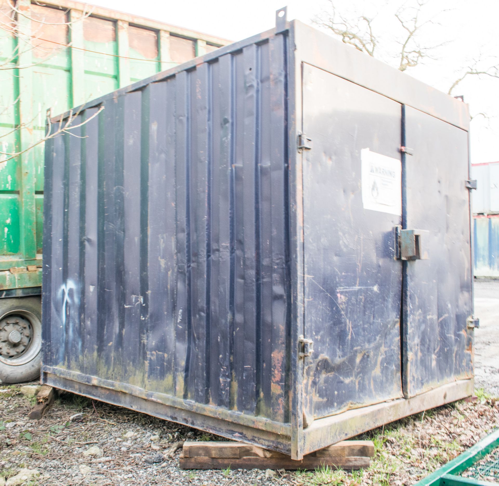 10 ft x 8 ft steel storage container - Image 2 of 4