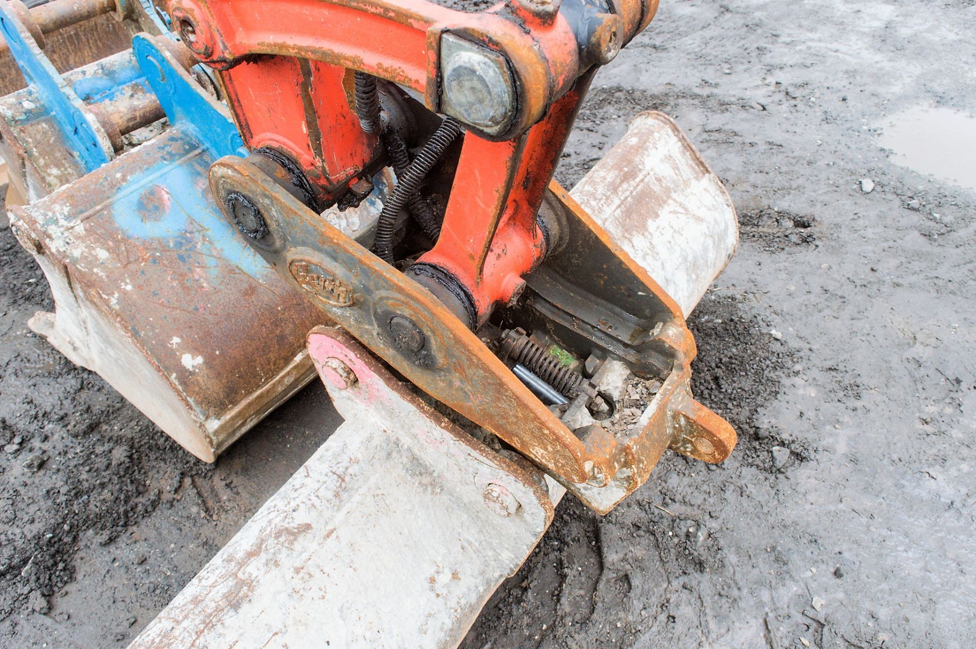 Kubota U55-4 5.5 tonne rubber tracked mini excavator Year: 2012 S/N: 51331 Recorded Hours: 5431 - Image 13 of 23