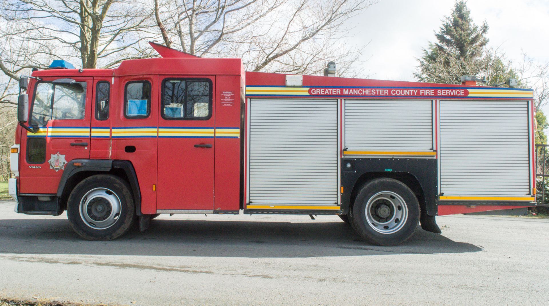 Volvo FL6 14 Fire engine Registration Number: MF51 EXP Date of Registration: 01/10/2001 MOT Expires: - Image 8 of 21