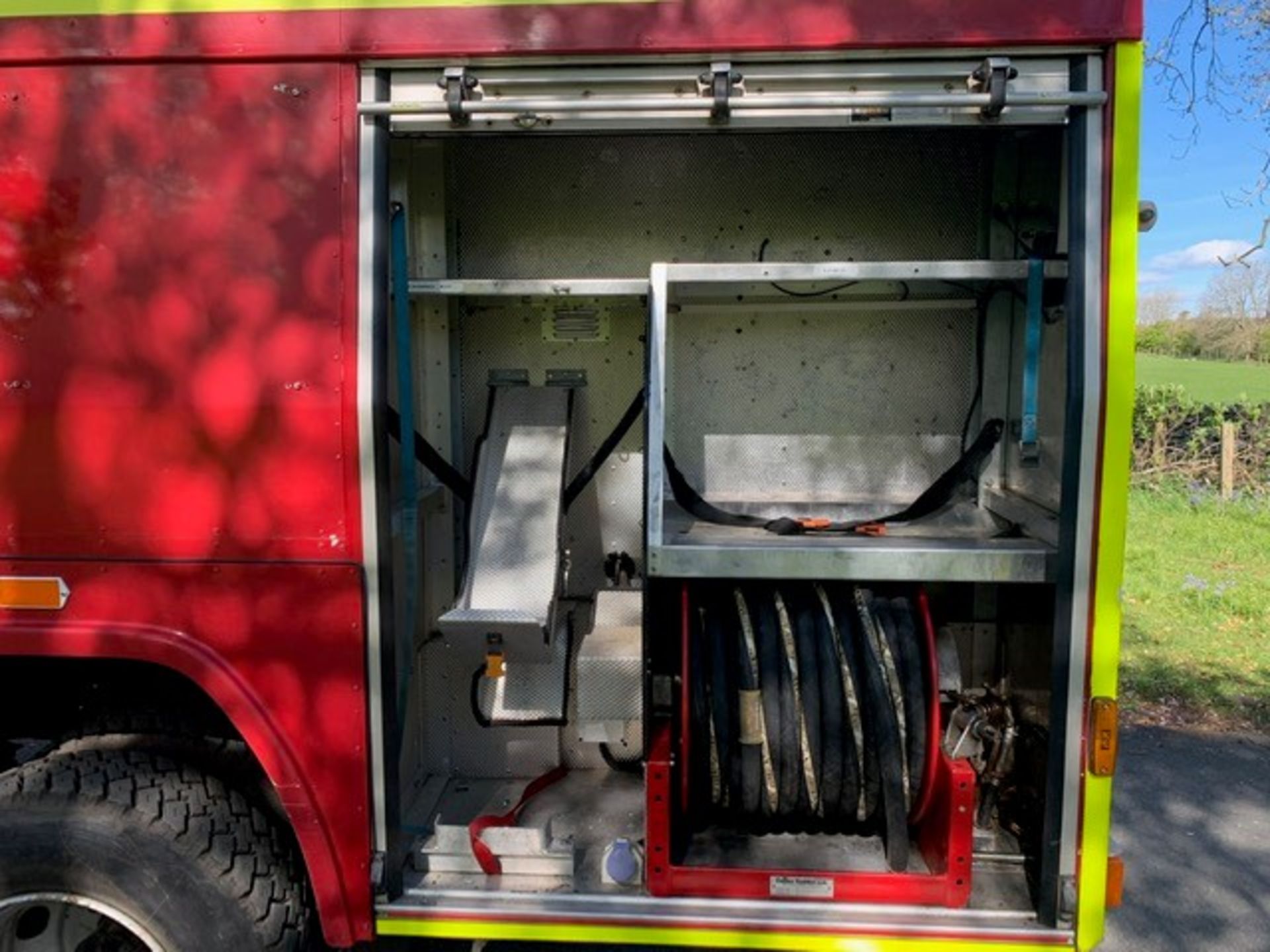 Mercedes Benz 814D 4 wheel drive fire engine Registration Number: P933 ATT Date of Registration: - Image 11 of 33