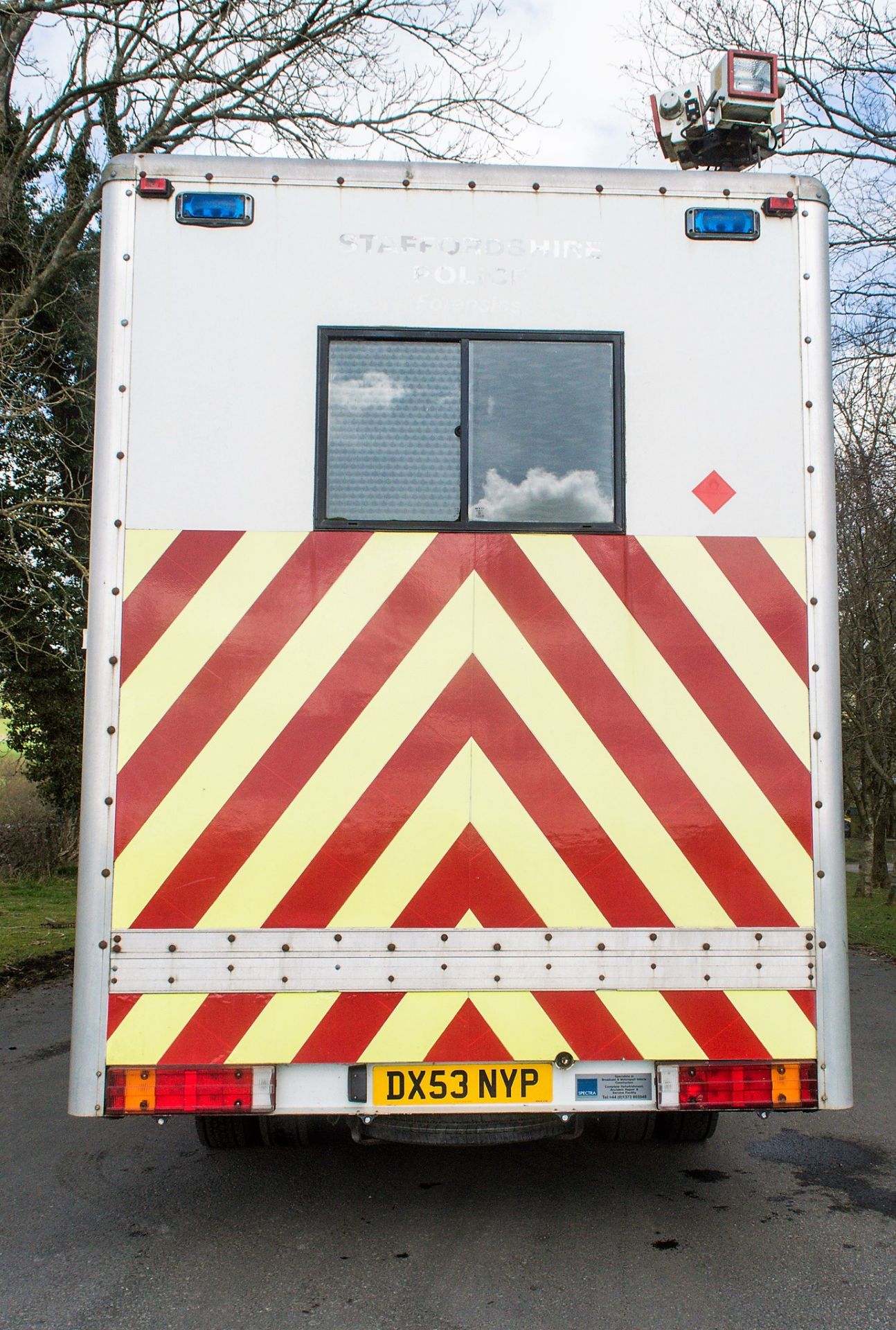 Mercedes Benz 814D mobile office van Registration Number: DX53 NYP Date of Registration: 26/01/ - Image 6 of 23