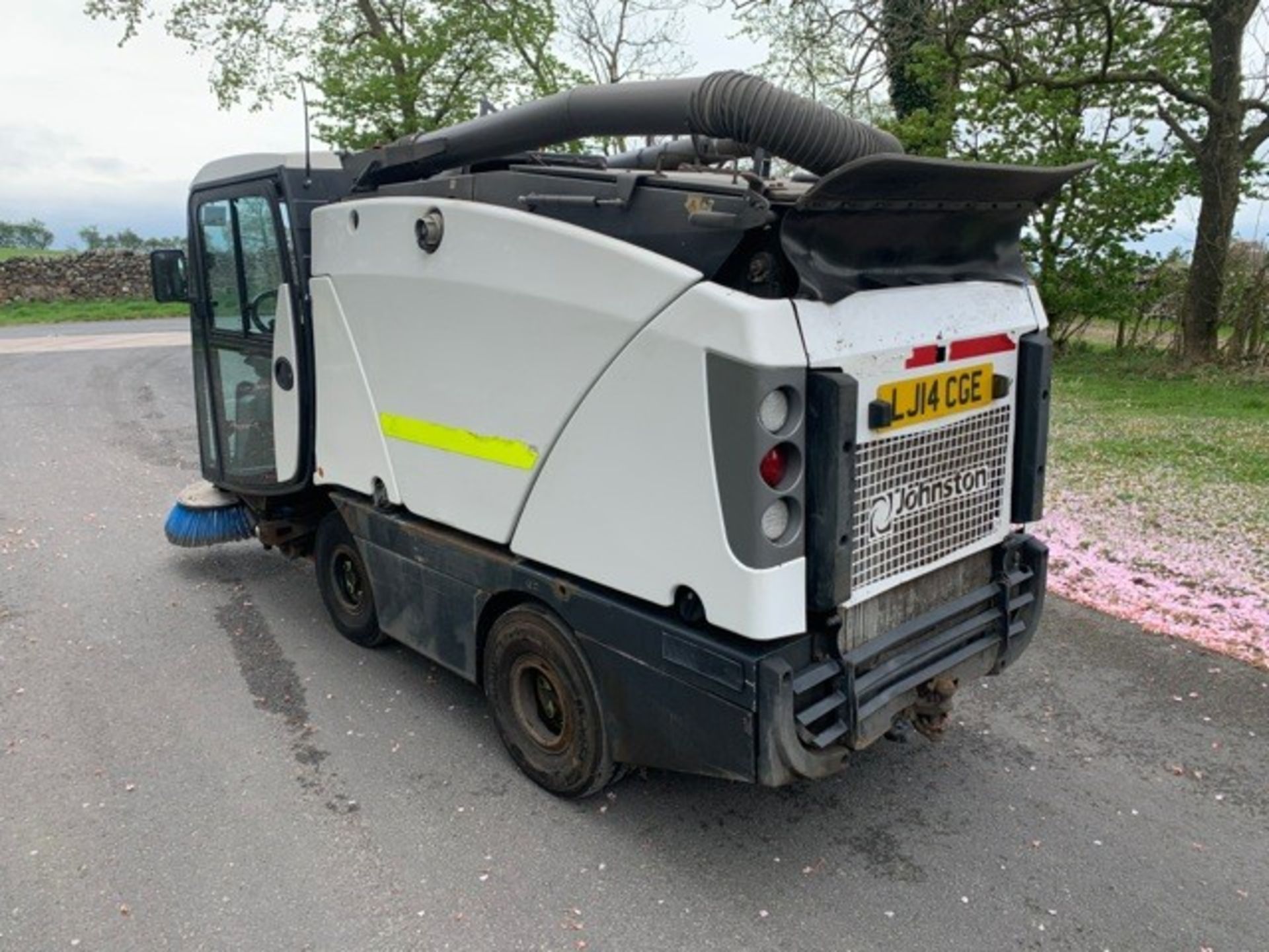 Johnston Dawsons CX201 sweeper Registration Number: LJ14 CGE Year: 2014 S/N: 205034 Recorded - Image 4 of 16