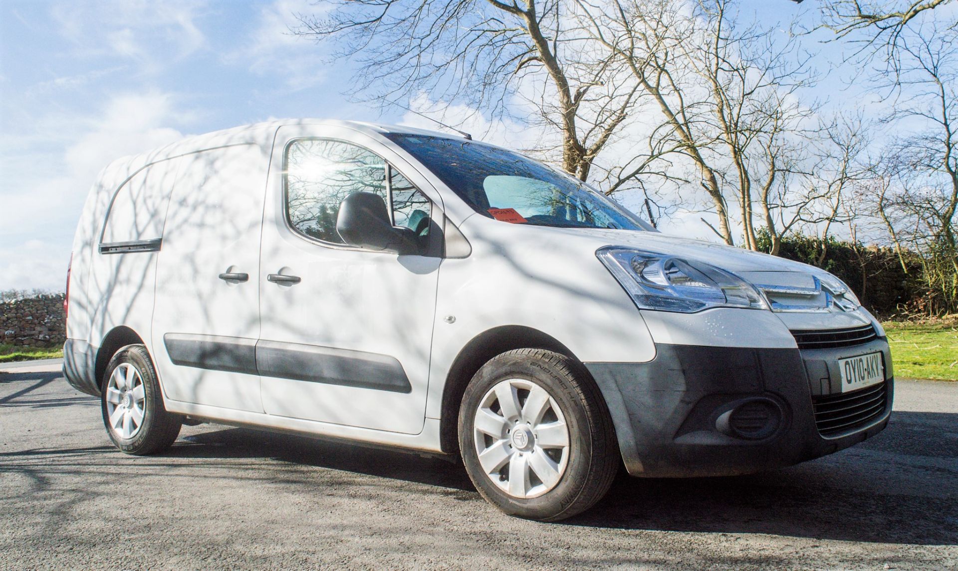 Citroen Berlingo diesel panel van Registration Number: OY10 AKV Date of Registration: 30/03/2010 MOT - Image 2 of 16