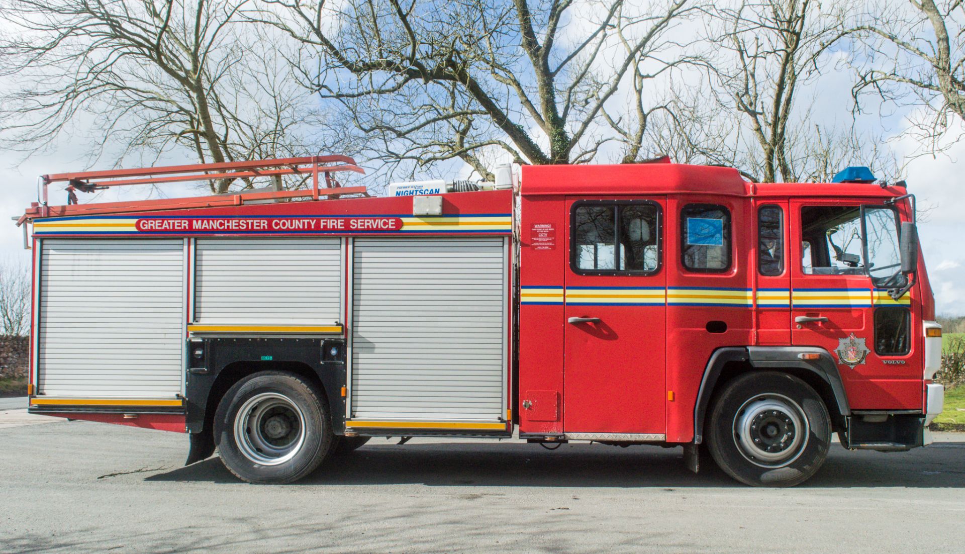 Volvo FL6 14 Fire engine Registration Number: MF51 EXP Date of Registration: 01/10/2001 MOT Expires: - Image 7 of 21