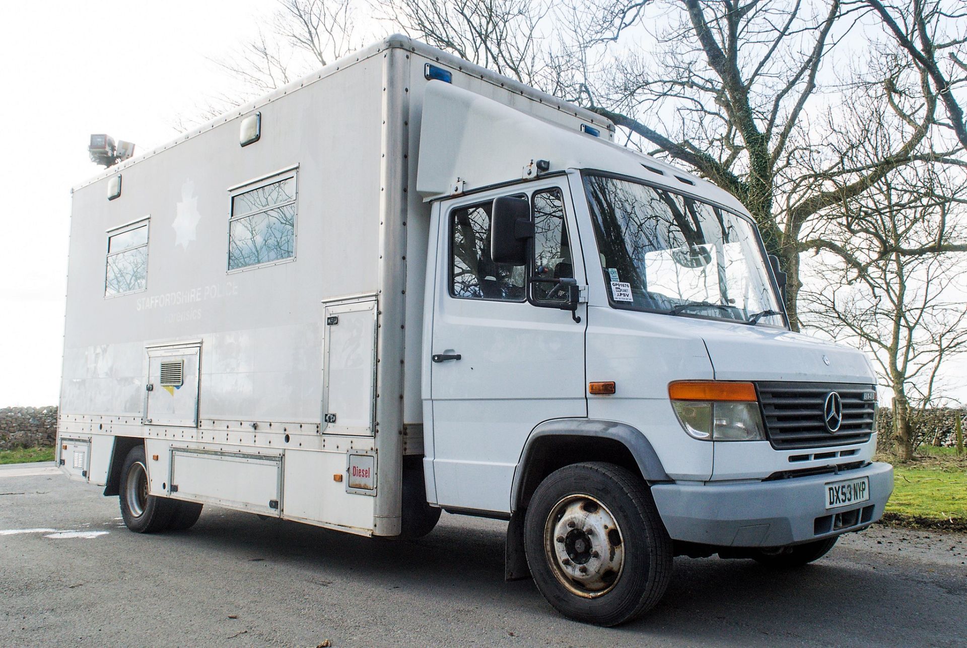 Mercedes Benz 814D mobile office van Registration Number: DX53 NYP Date of Registration: 26/01/ - Image 2 of 23