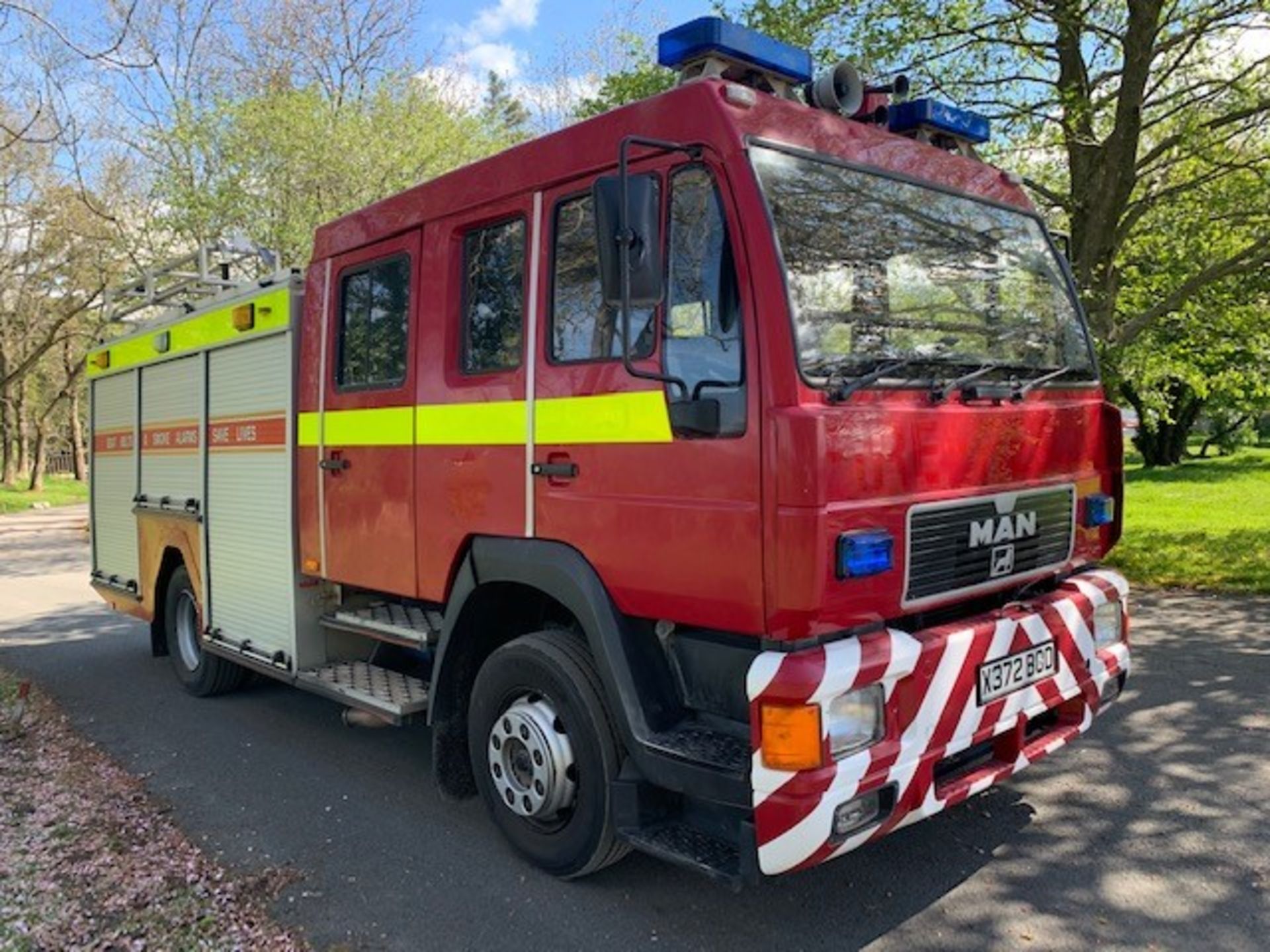 MAN fire engine Registration Number: X372 BOD Date of Registration: MOT Expires: Recorded k/m's: - Image 2 of 34