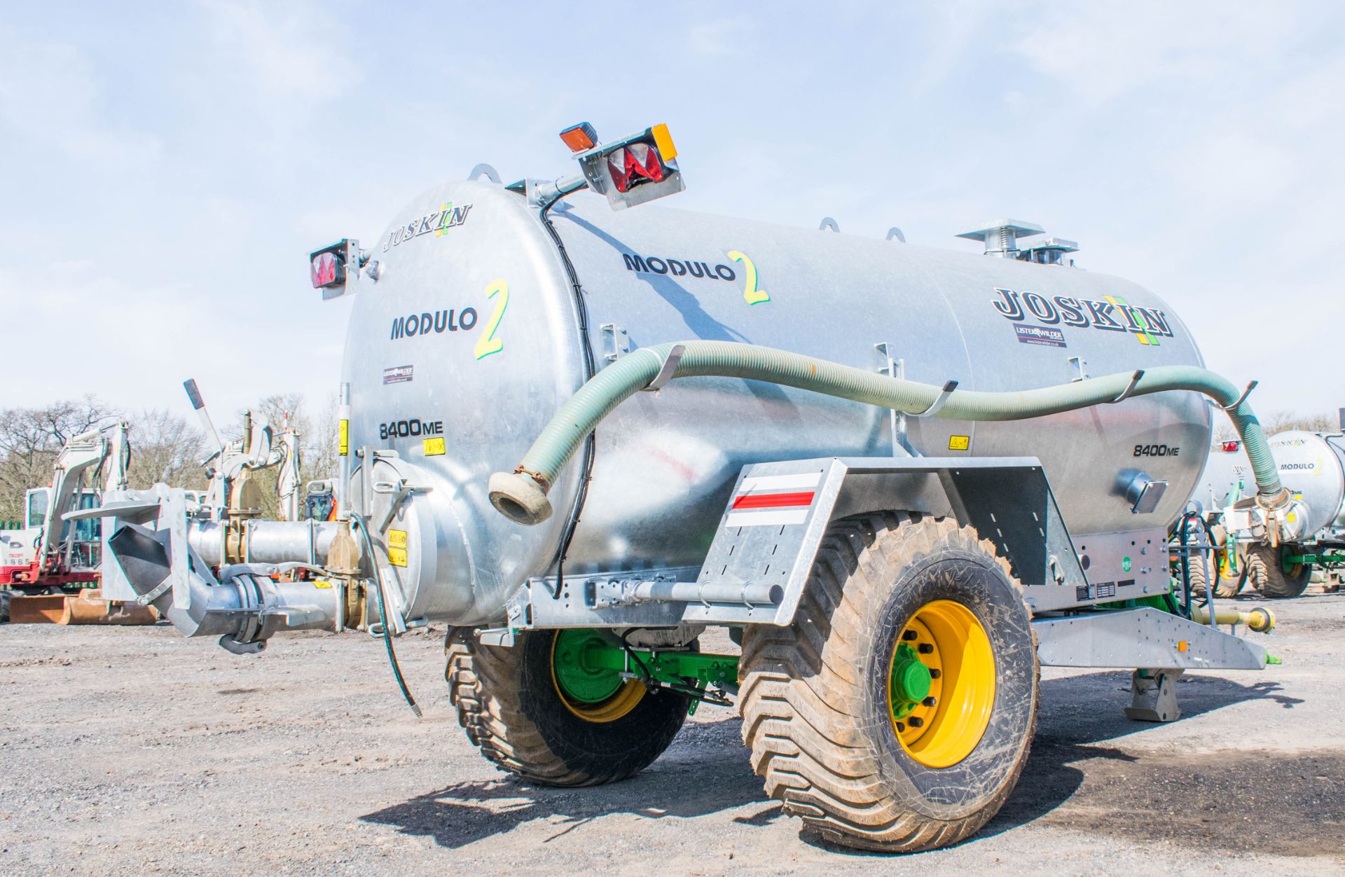 Joskin 8400ME 8500 litre galvanised slurry tanker  Year: 2019  S/N: 35721 c/w standard tractor - Image 3 of 13