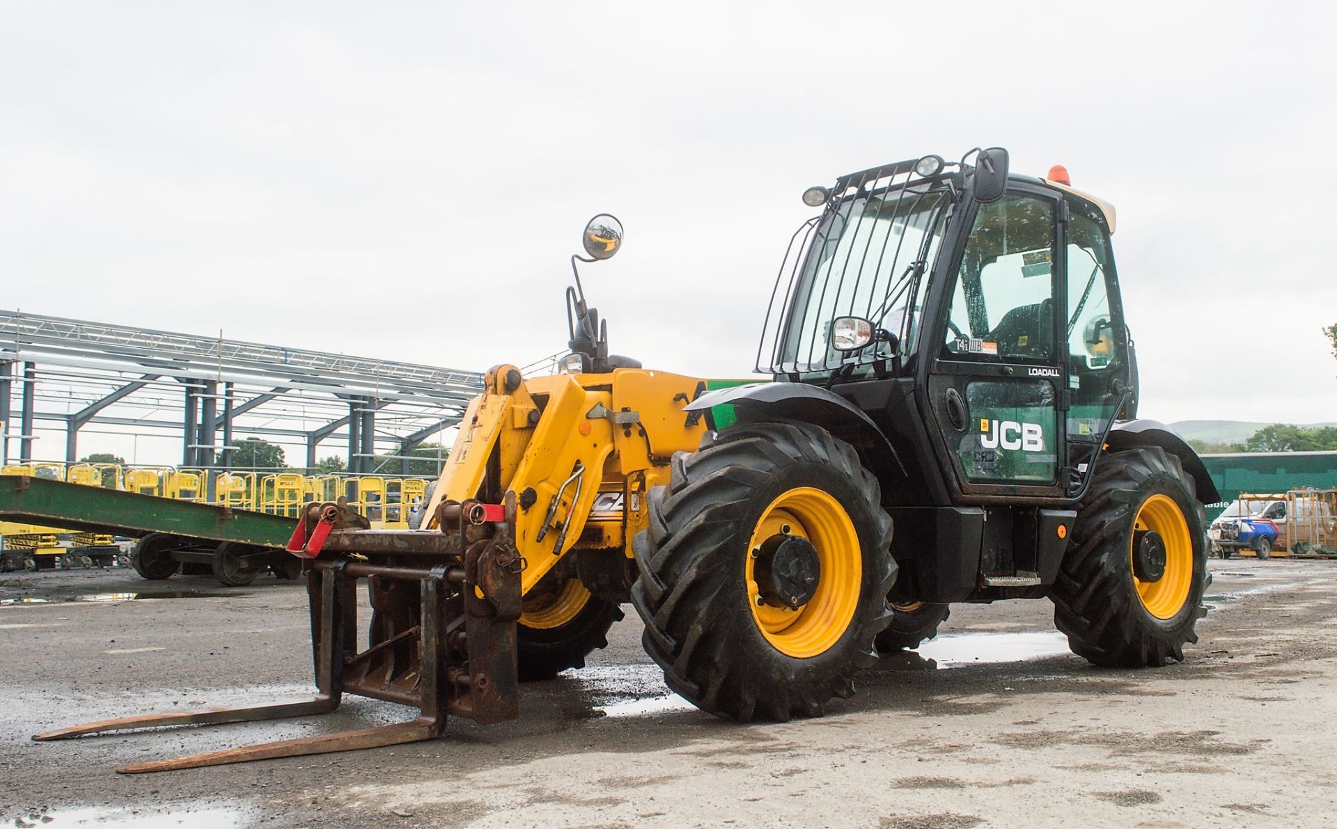 JCB 531-70 7 metre telescopic handler  Year: 2015 S/N: 2346913 Recorded hours: 1438 A669002 MX14LTT