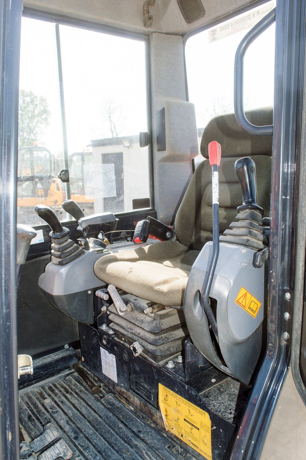 Kubota KX61-3 2.5 tonne rubber tracked mini excavator Year: 2013 S/N: 80221 Recorded Hours: 3158 - Image 20 of 22