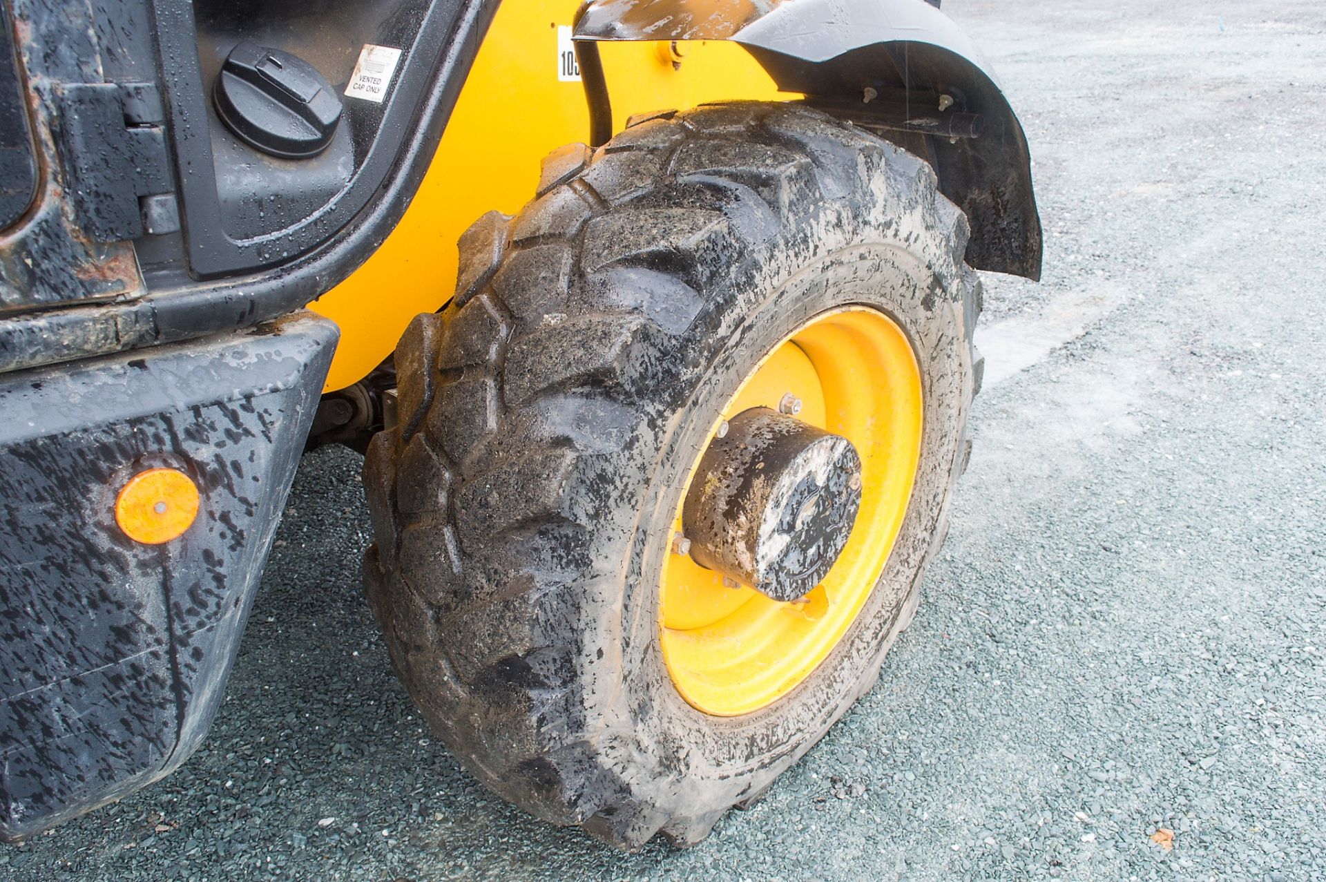 JCB 540-170 17 metre telescopic handler Year: 2016 S/N: 2460618 Recorded Hours: 5760 c/w sway - Image 13 of 22