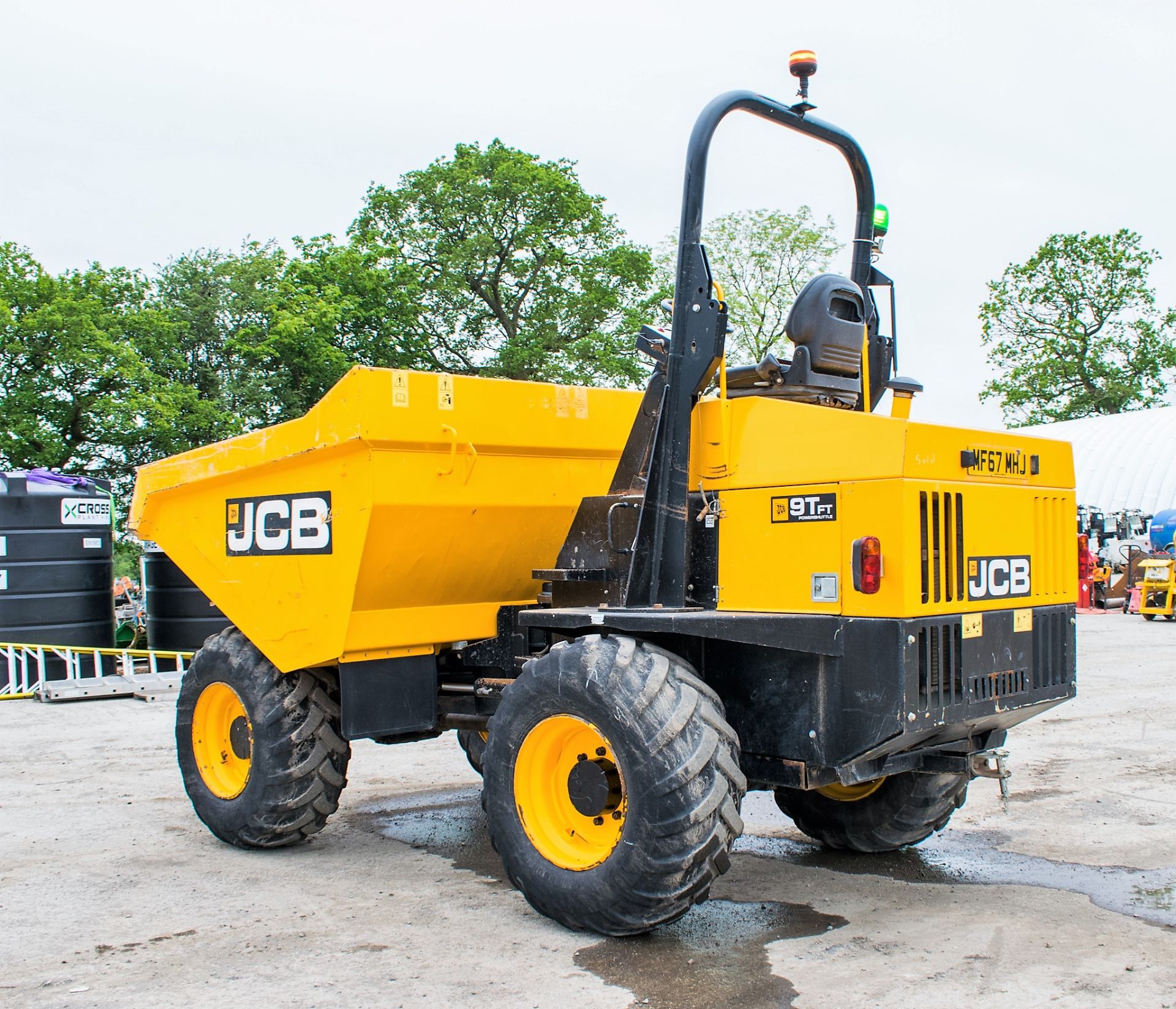 JCB 9 tonne straight skip dumper  Year: 2017 S/N:  30134 Recorded Hours: 1268 - Image 4 of 20