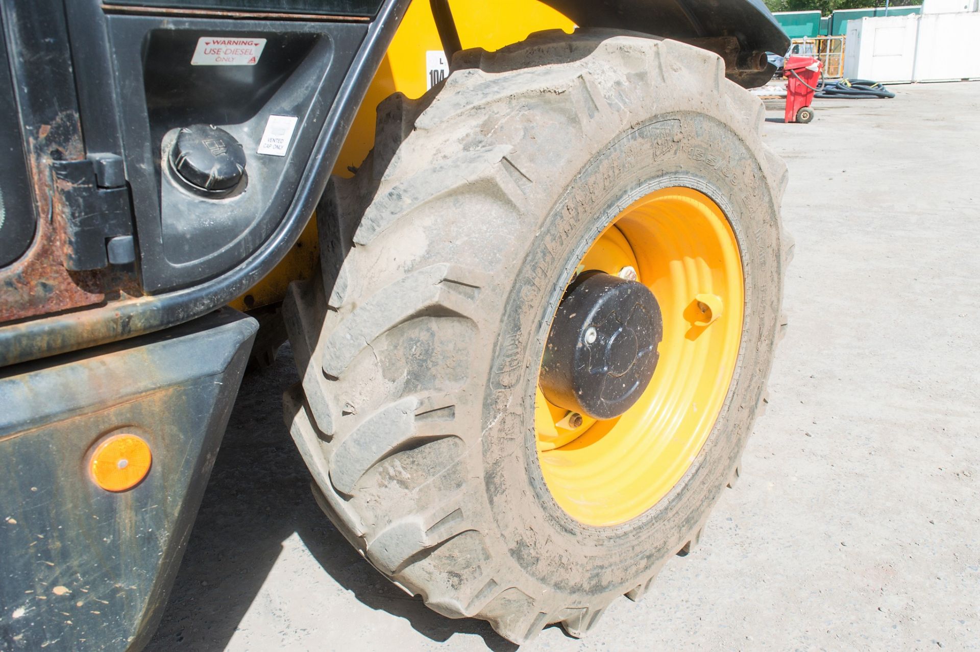 JCB 531-70 7 metre telescopic handler Year: 2014 S/N: 2341330 Recorded Hours: 3429 c/w hydraulic - Image 15 of 22