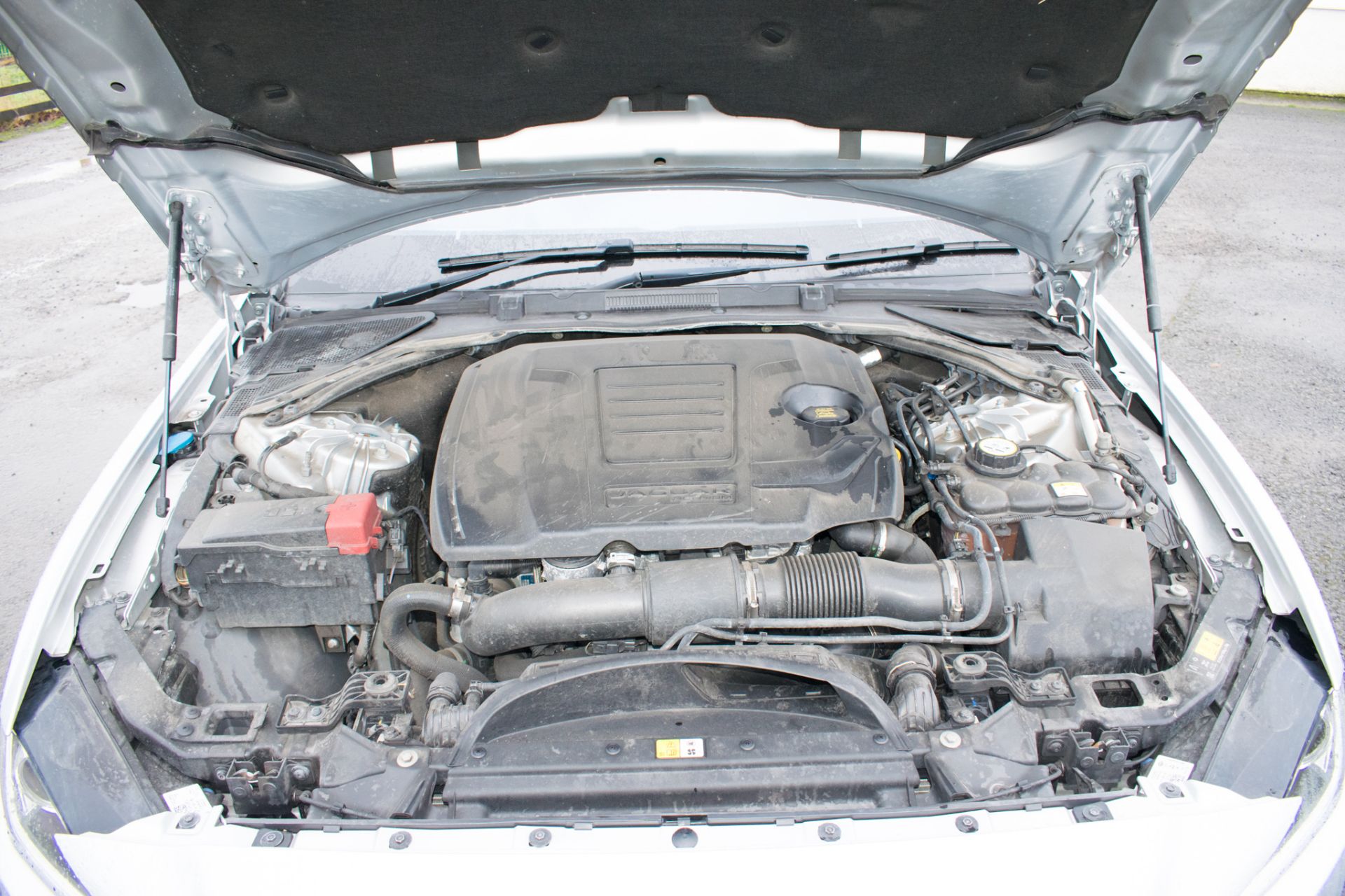 Jaguar XE Portfolio 2.0 litre petrol automatic 4 door saloon car Registration number: AV67 RPY - Image 23 of 23