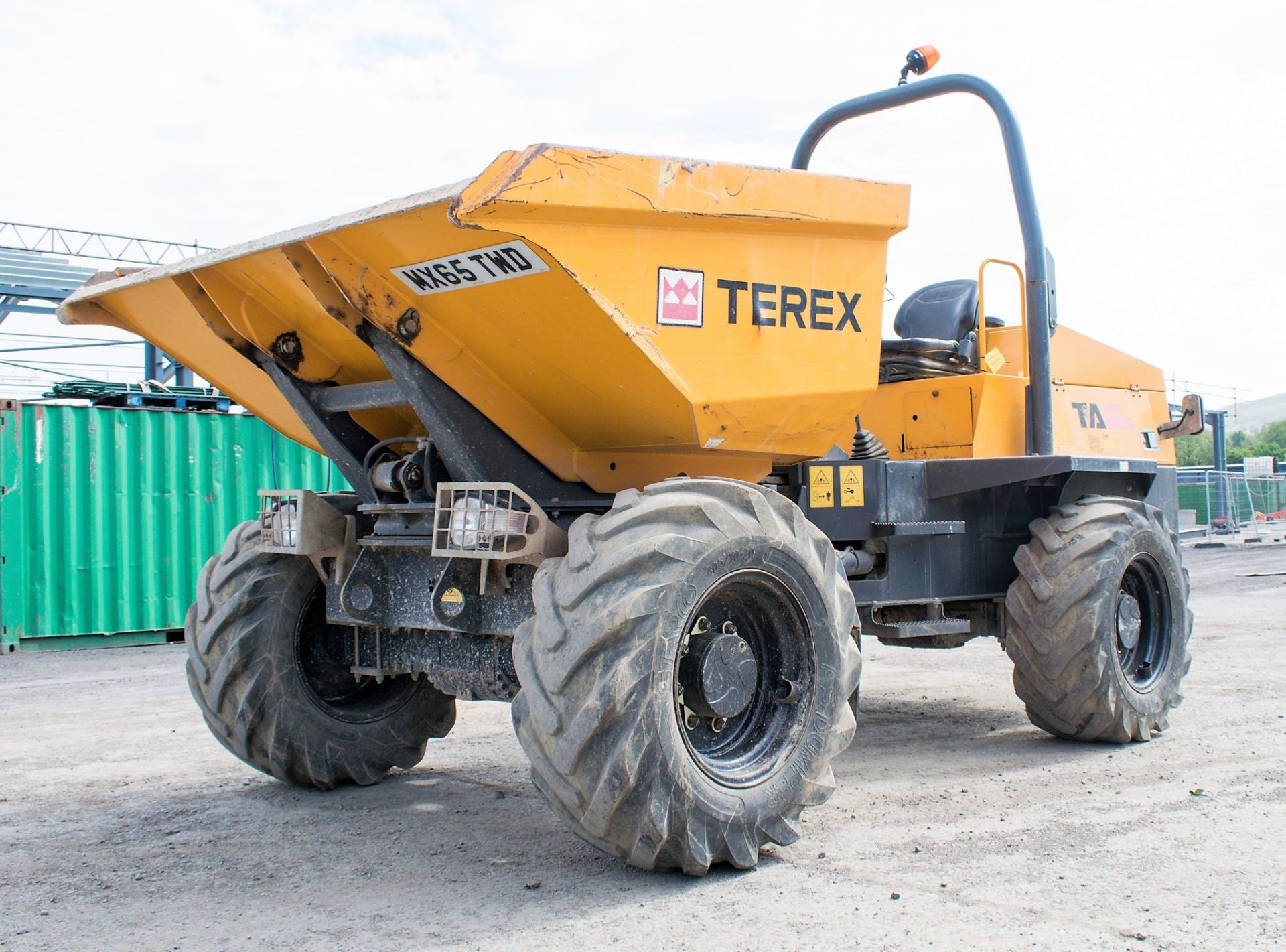 Benford Terex TA6s 6 tonne swivel skip dumper Year: 2014 S/N: J6028 Recorded hours: 1103 A644668