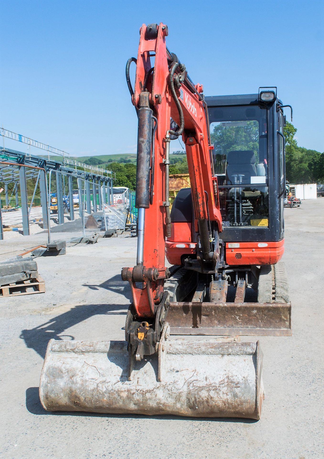 Kubota KX61-3 2.5 tonne rubber tracked mini excavator Year: 2013 S/N: 80221 Recorded Hours: 3158 - Image 5 of 22