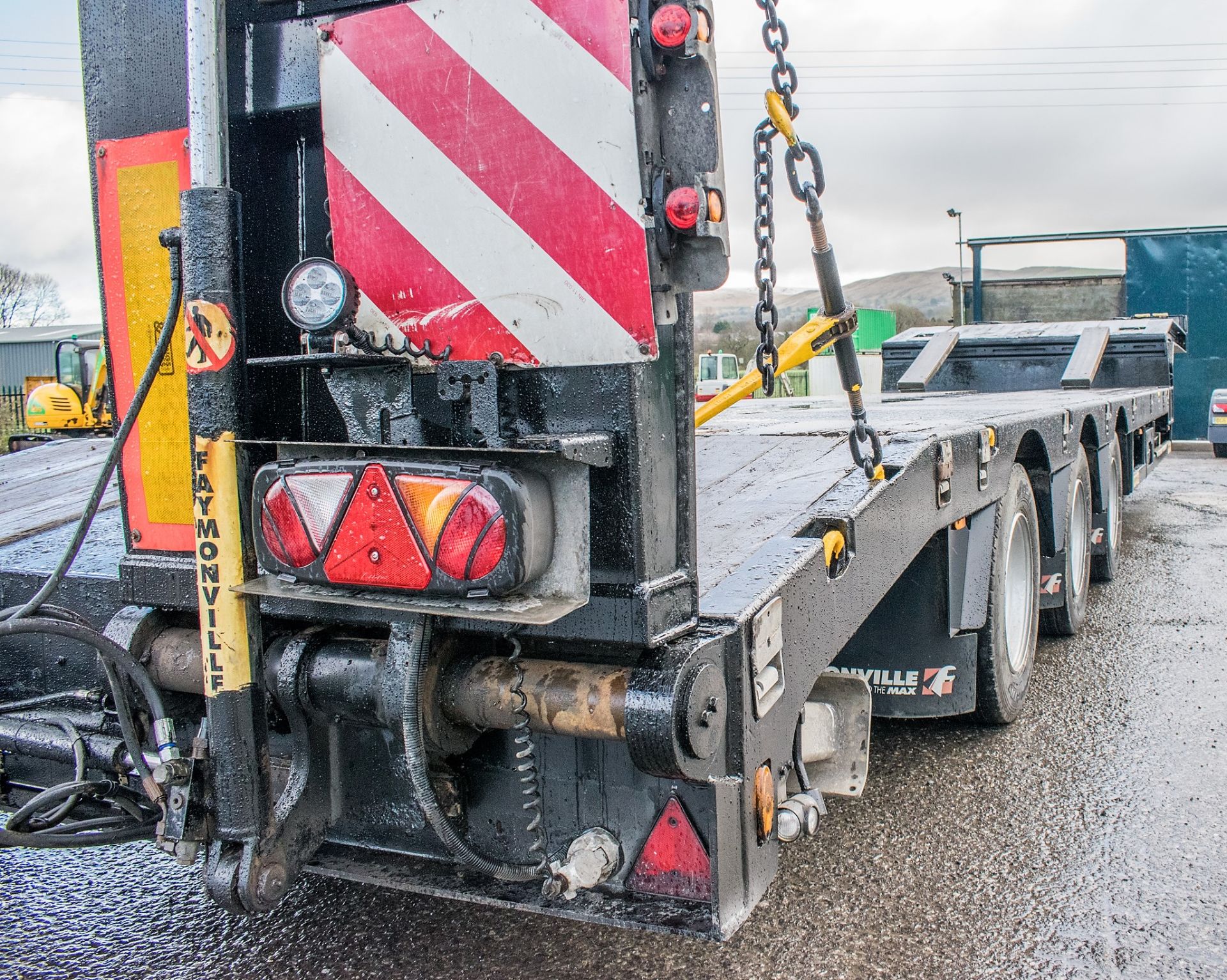 Faymonville STN-3U 13.6 metre step frame tri-axle low loader trailer  Year: 2010 S/N: 309100009291 - Image 10 of 26