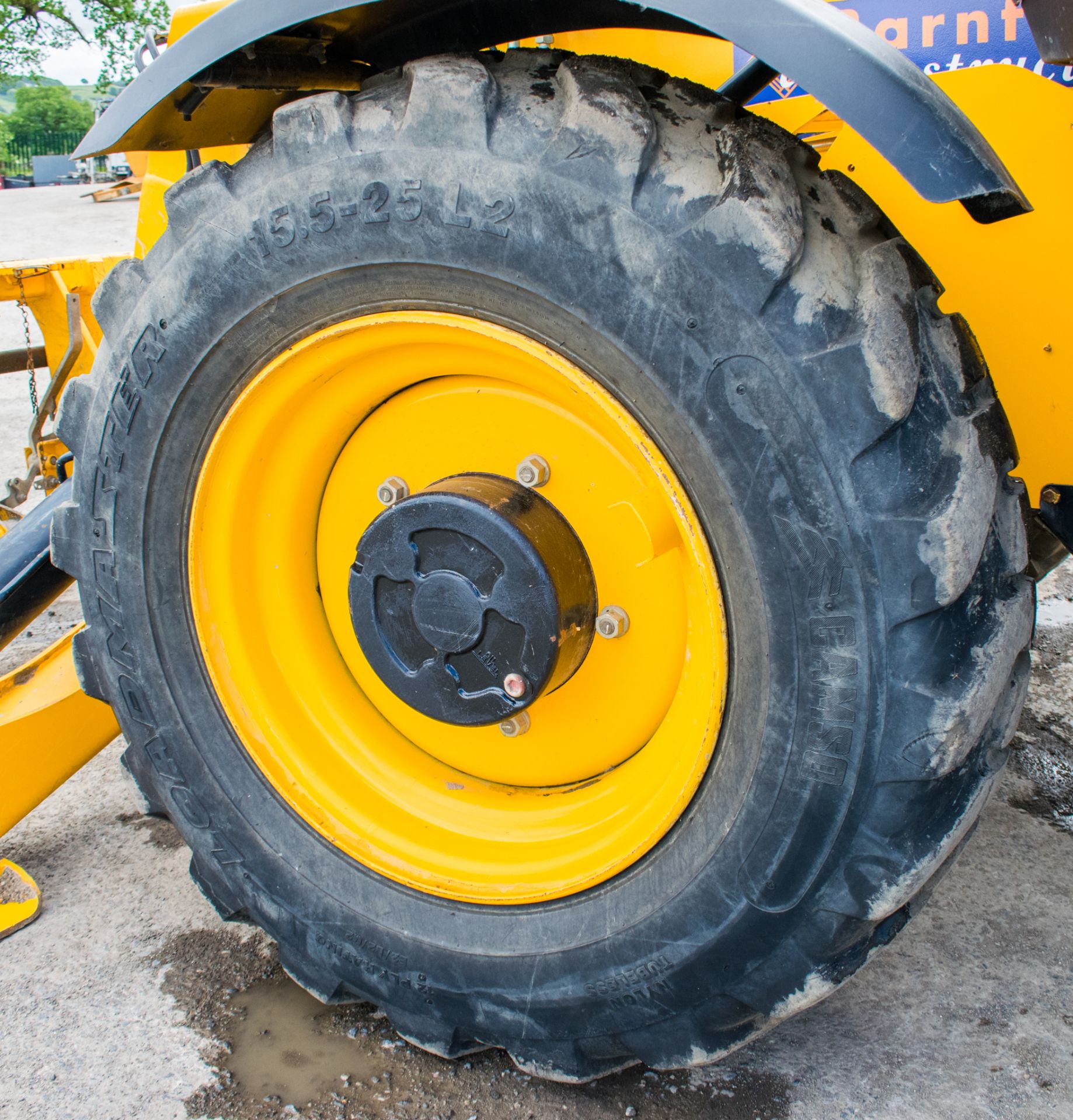 JCB 535-125 Hi Viz 12.5 metre telescopic handler  Registration Number: MM65 ZZR Year: 2015 S/N: - Image 12 of 20