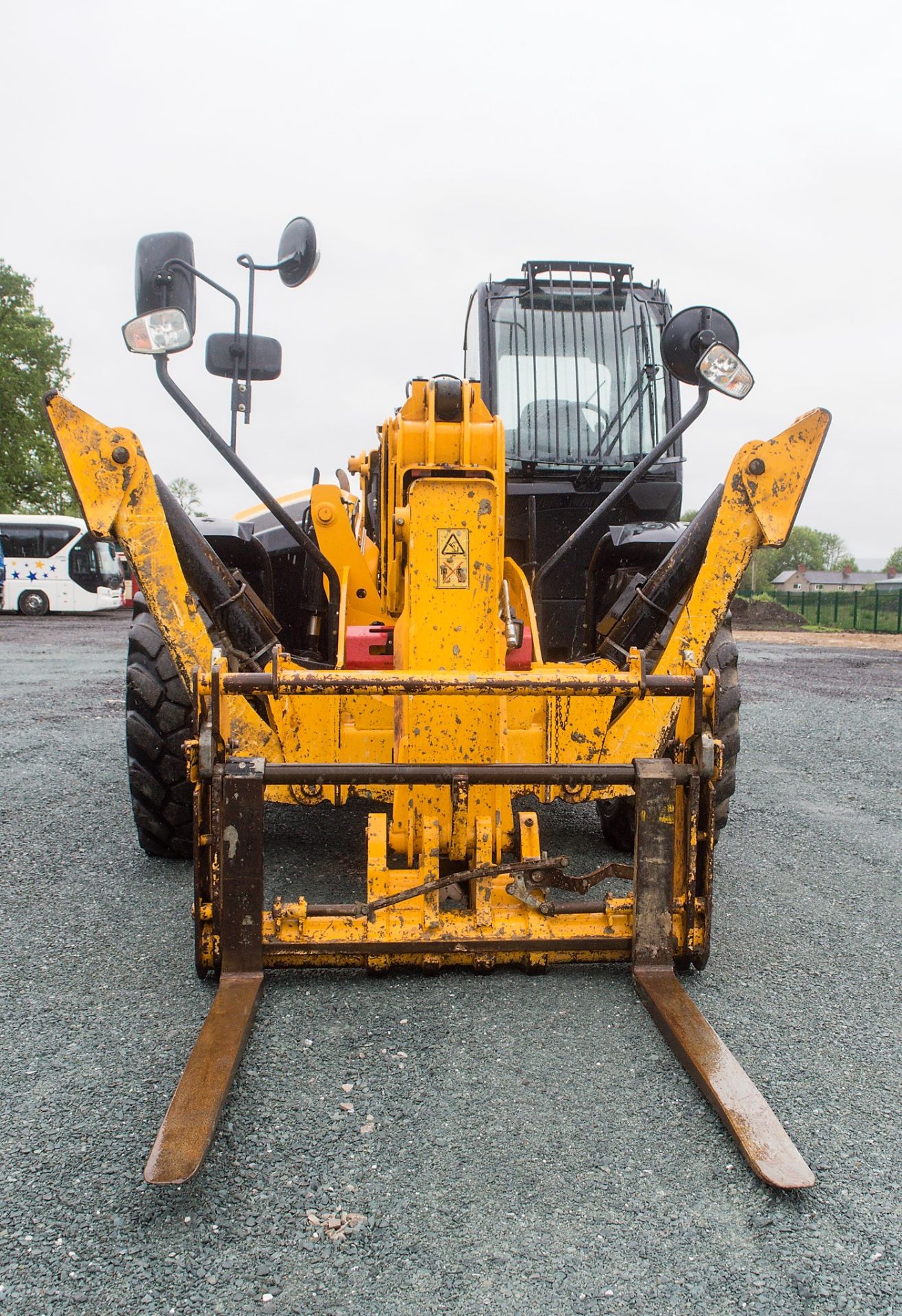 JCB 540-170 17 metre telescopic handler Year: 2016 S/N: 2460618 Recorded Hours: 5760 c/w sway - Image 5 of 22