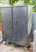 Armorgard Fittingstor steel double door site cabinet  (no key but unlocked)