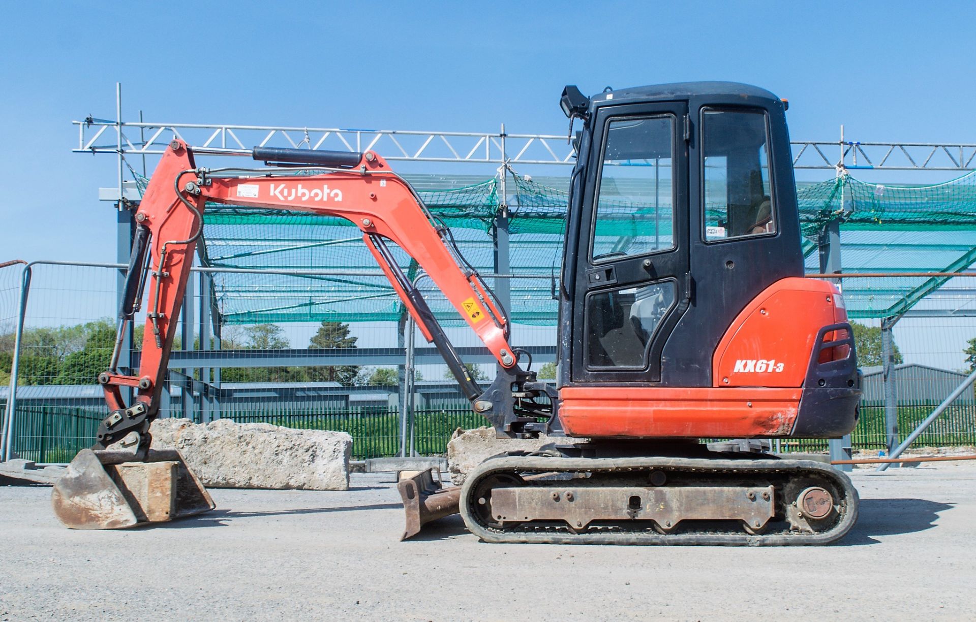 Kubota KX61-3 2.5 tonne rubber tracked mini excavator Year: 2013 S/N: 80221 Recorded Hours: 3158 - Image 7 of 22