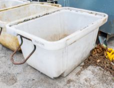 Plastic motar tub