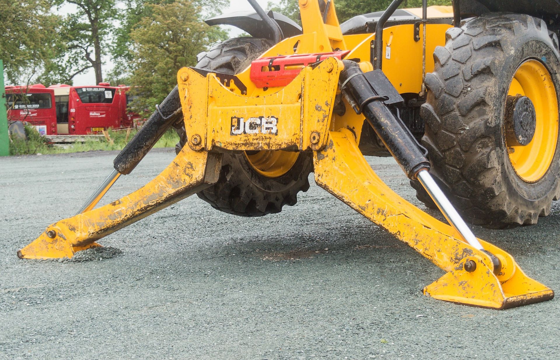 JCB 540-170 17 metre telescopic handler Year: 2016 S/N: 2460618 Recorded Hours: 5760 c/w sway - Image 10 of 22