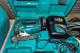 Makita 18 volt cordless jigsaw  c/w charger, battery and carry case A640889