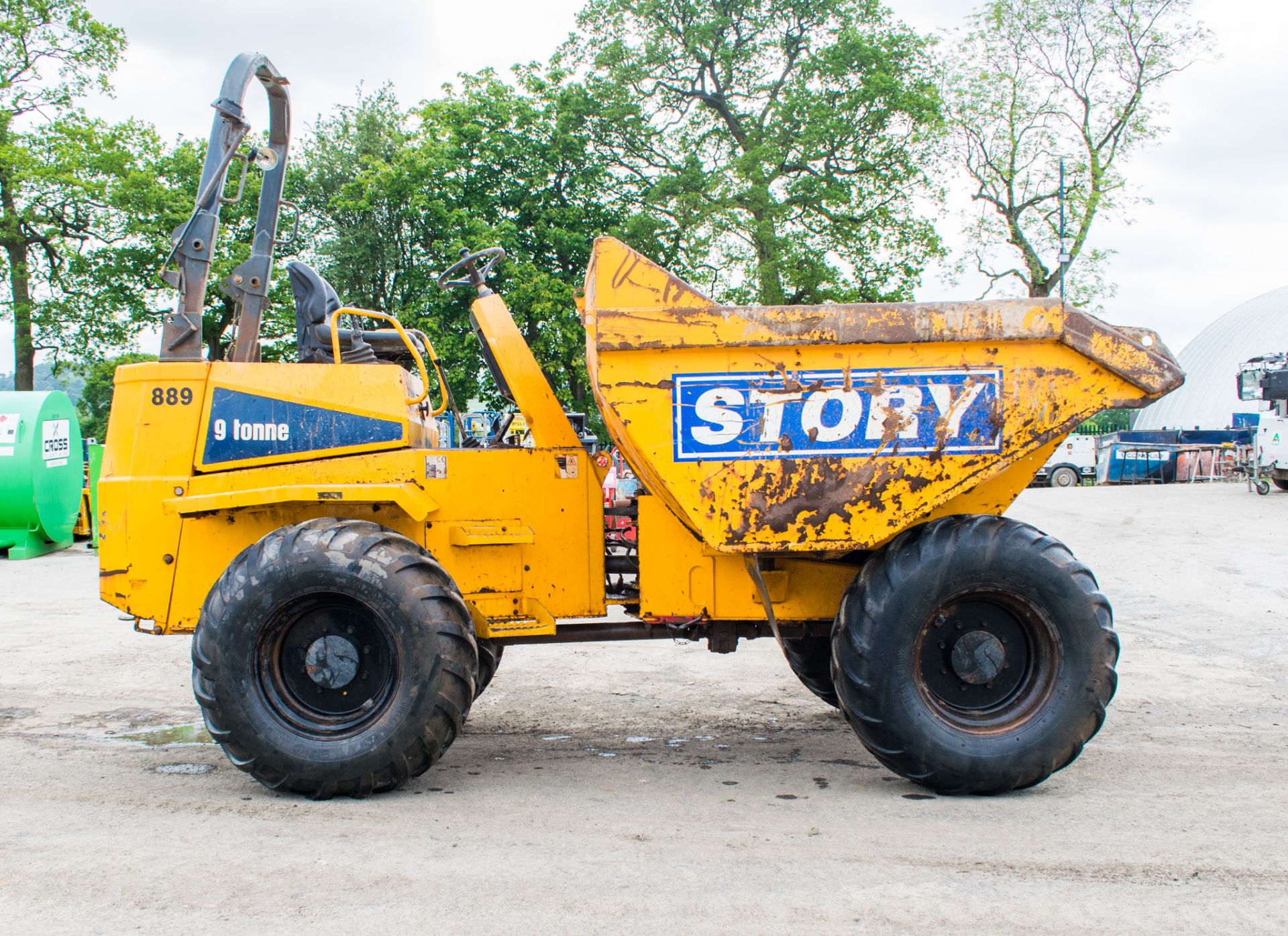 Thwaites 9 tonne straight skip dumper Year: 2008 S/N: Recorded Hours: 221 - Image 7 of 18