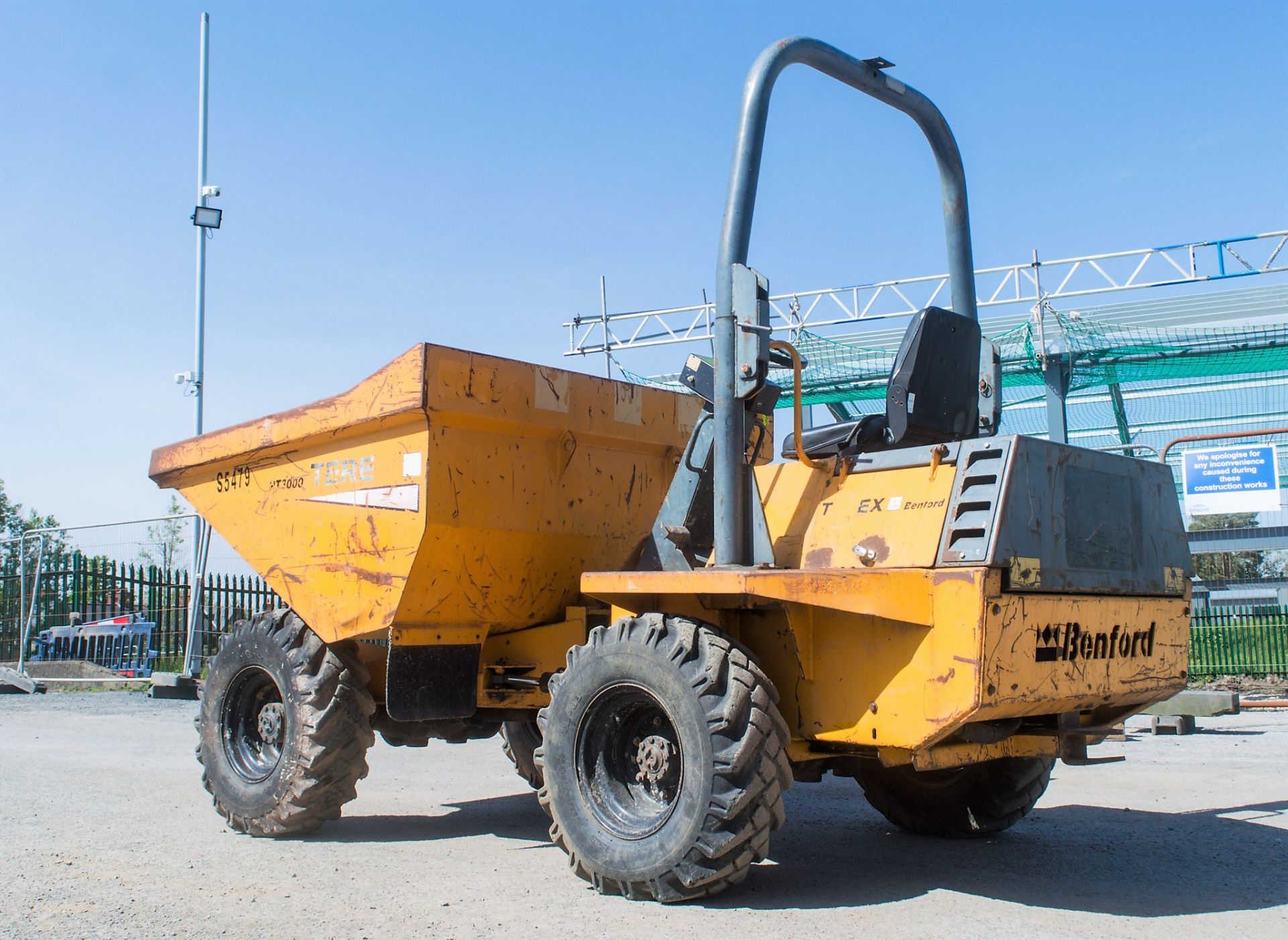 Benford Terex PT3000 3 tonne straight skip dumper Year: 2005 S/N: E501AR012 Recorded Hours: Not - Image 3 of 18