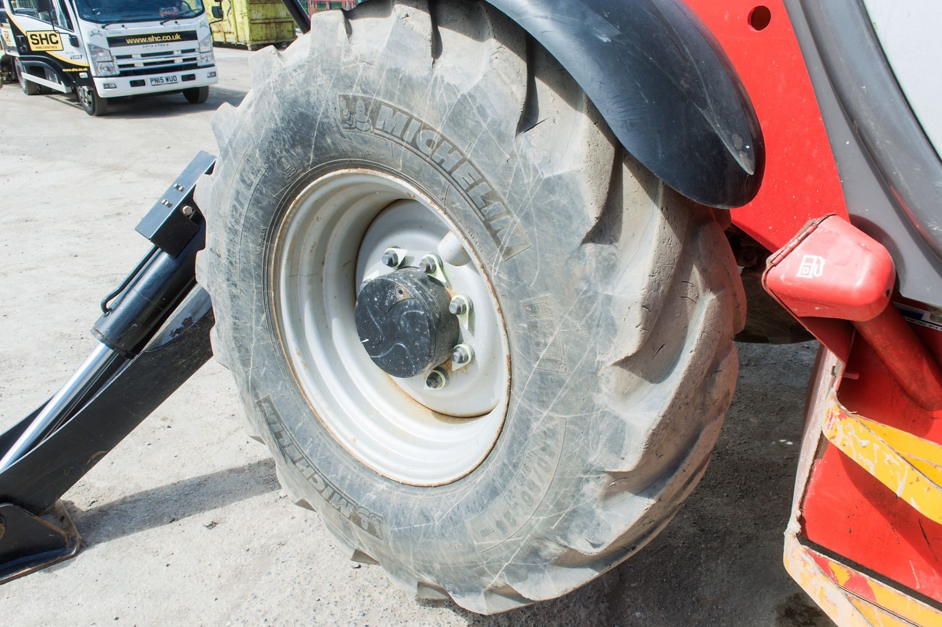 Manitou MT1840 18 metre telescopic handler Year: 2014 S/N: 942505 Recorded Hours: 3106 c/w side - Image 13 of 23