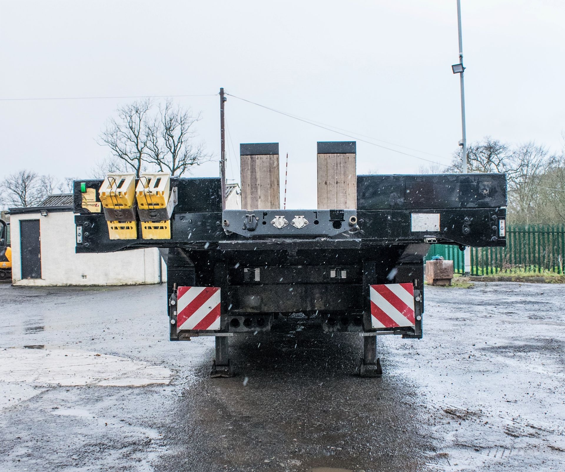 Faymonville STN-3U 13.6 metre step frame tri-axle low loader trailer  Year: 2010 S/N: 309100009291 - Image 5 of 26