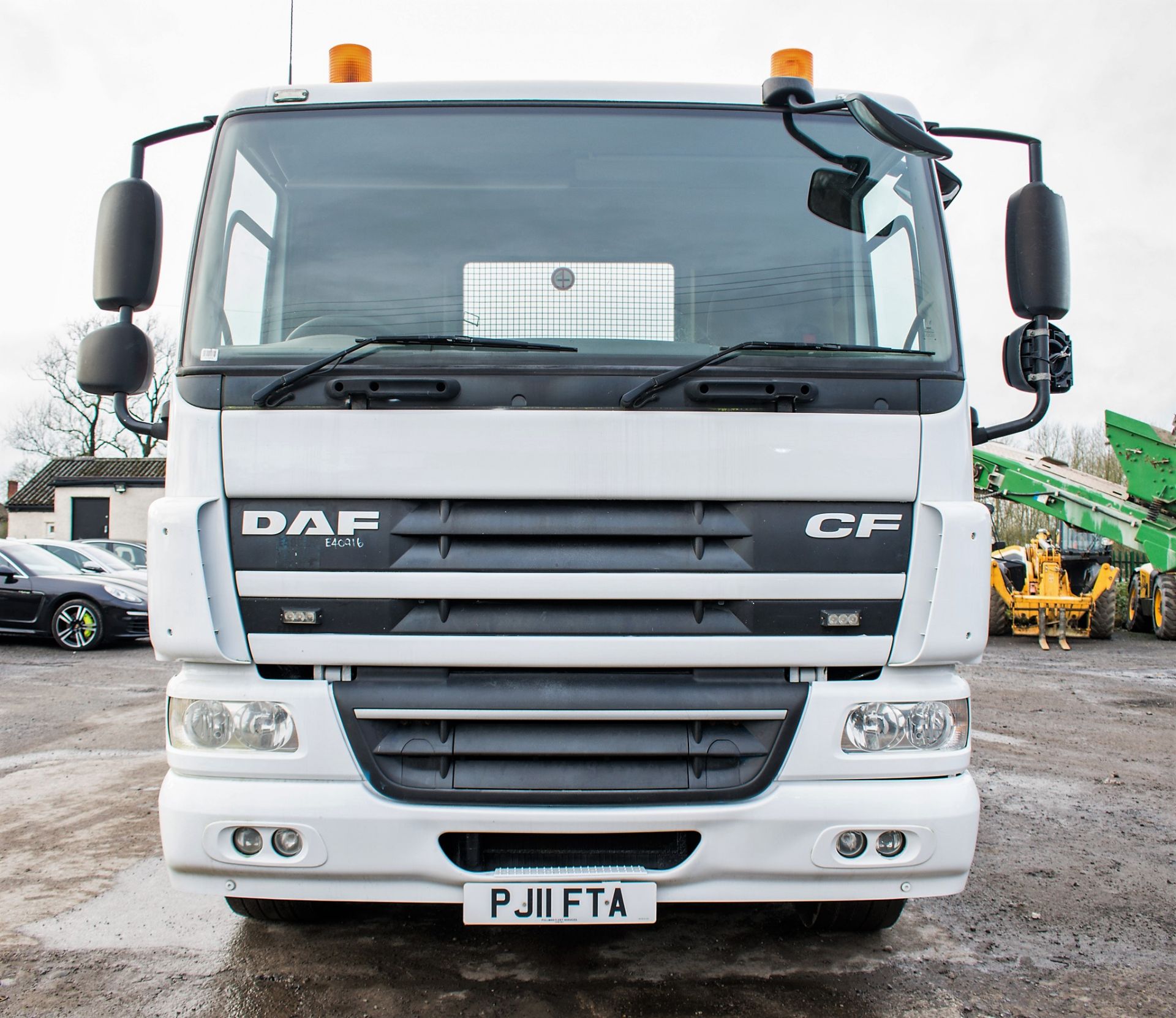 DAF 75.310 automatic 26 tonne 6 wheel beaver tail plant lorry Registration Number: PJ11 FTA Date - Image 5 of 20