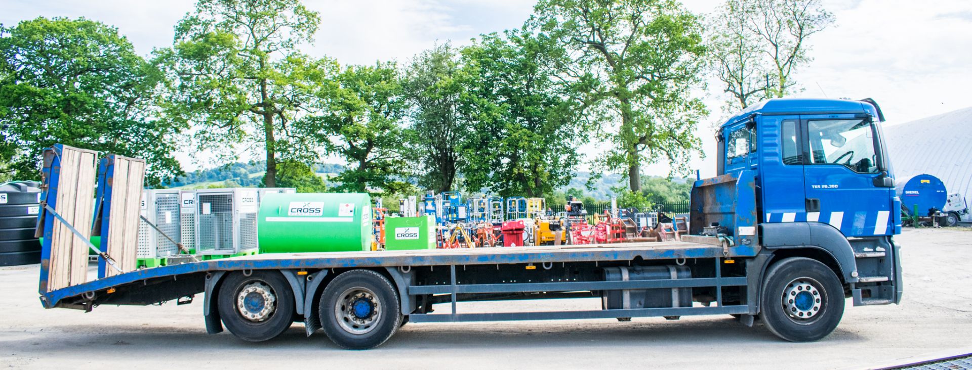 MAN TGS 26.360 26 tonne beaver tail plant lorry  Registration Number: PN09 DVM Date of Registration: - Image 8 of 16