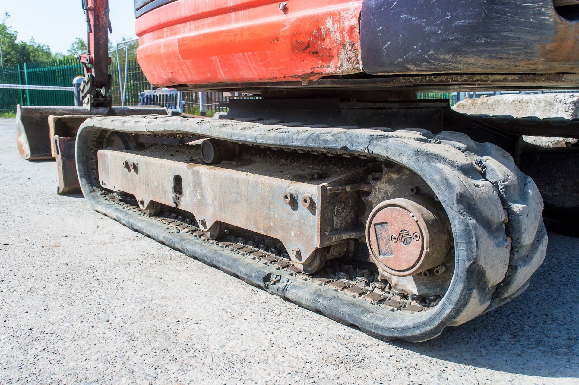 Kubota KX61-3 2.5 tonne rubber tracked mini excavator Year: 2013 S/N: 80221 Recorded Hours: 3158 - Image 9 of 22