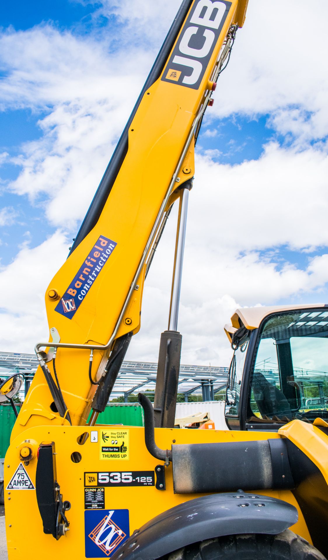 JCB 535-125 Hi Viz 12.5 metre telescopic handler  Registration Number: MM65 ZZR Year: 2015 S/N: - Image 17 of 20