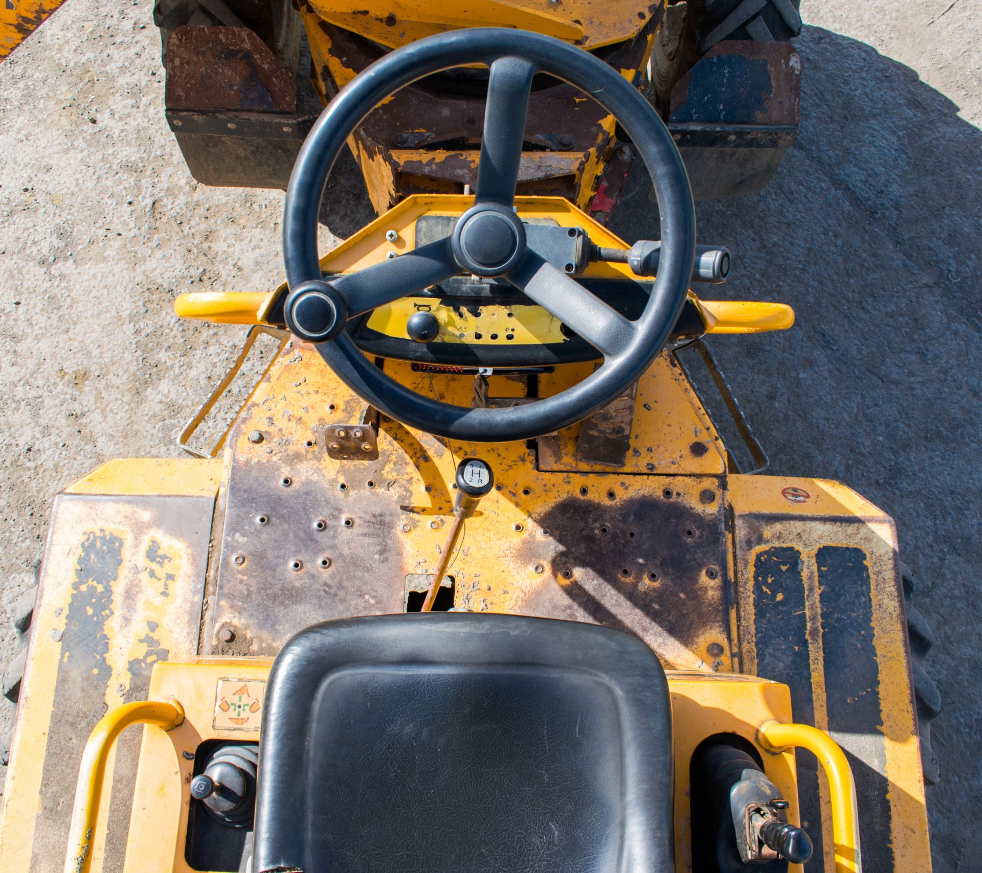 Thwaites 3 tonne swivel skip dumper Year: 2013 S/N: 9C5173 Recorded Hours: A602331 - Image 17 of 19