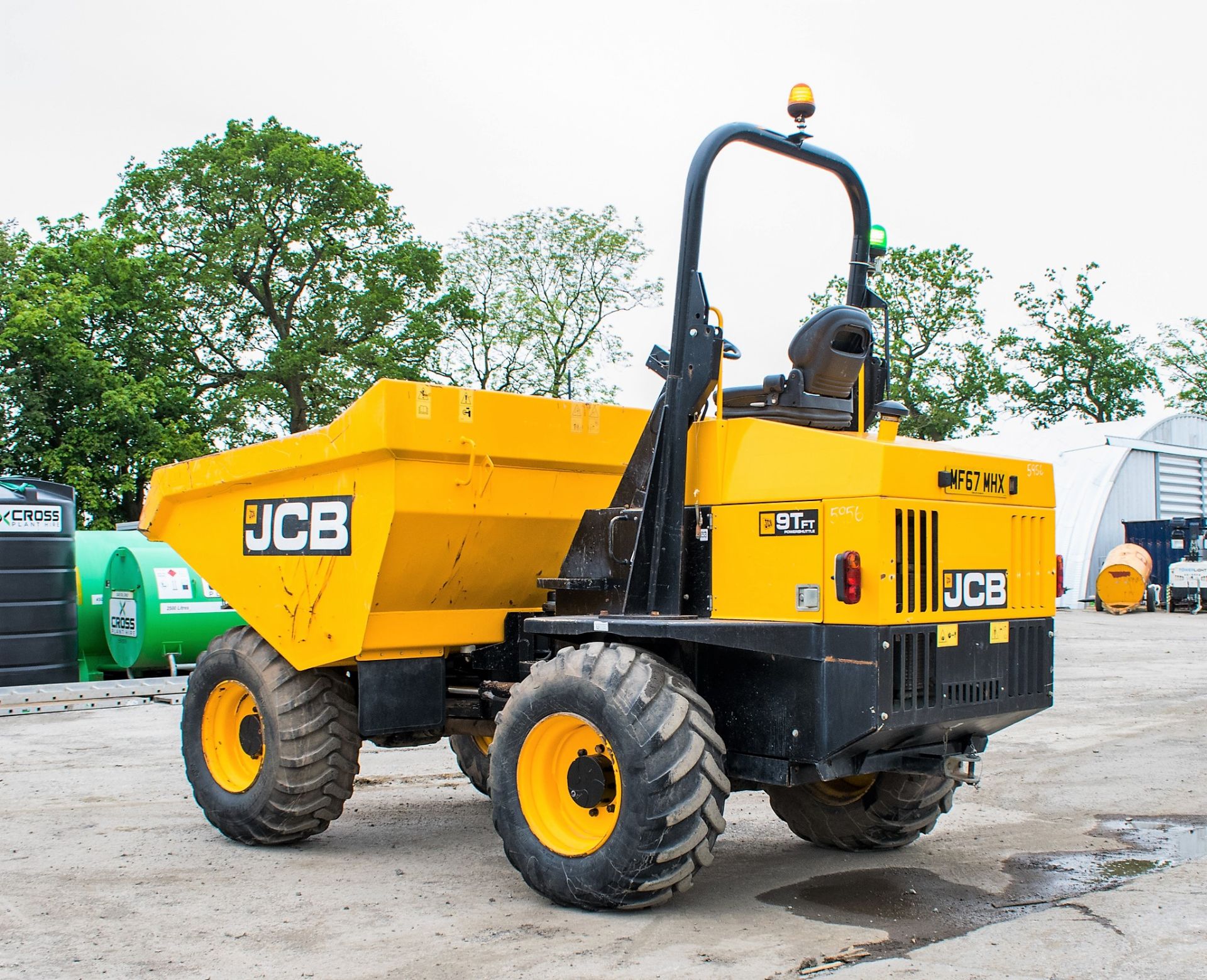 JCB 9 tonne straight skip dumper  Year: 2017 S/N: 5956 Recorded Hours: 953 - Image 4 of 21