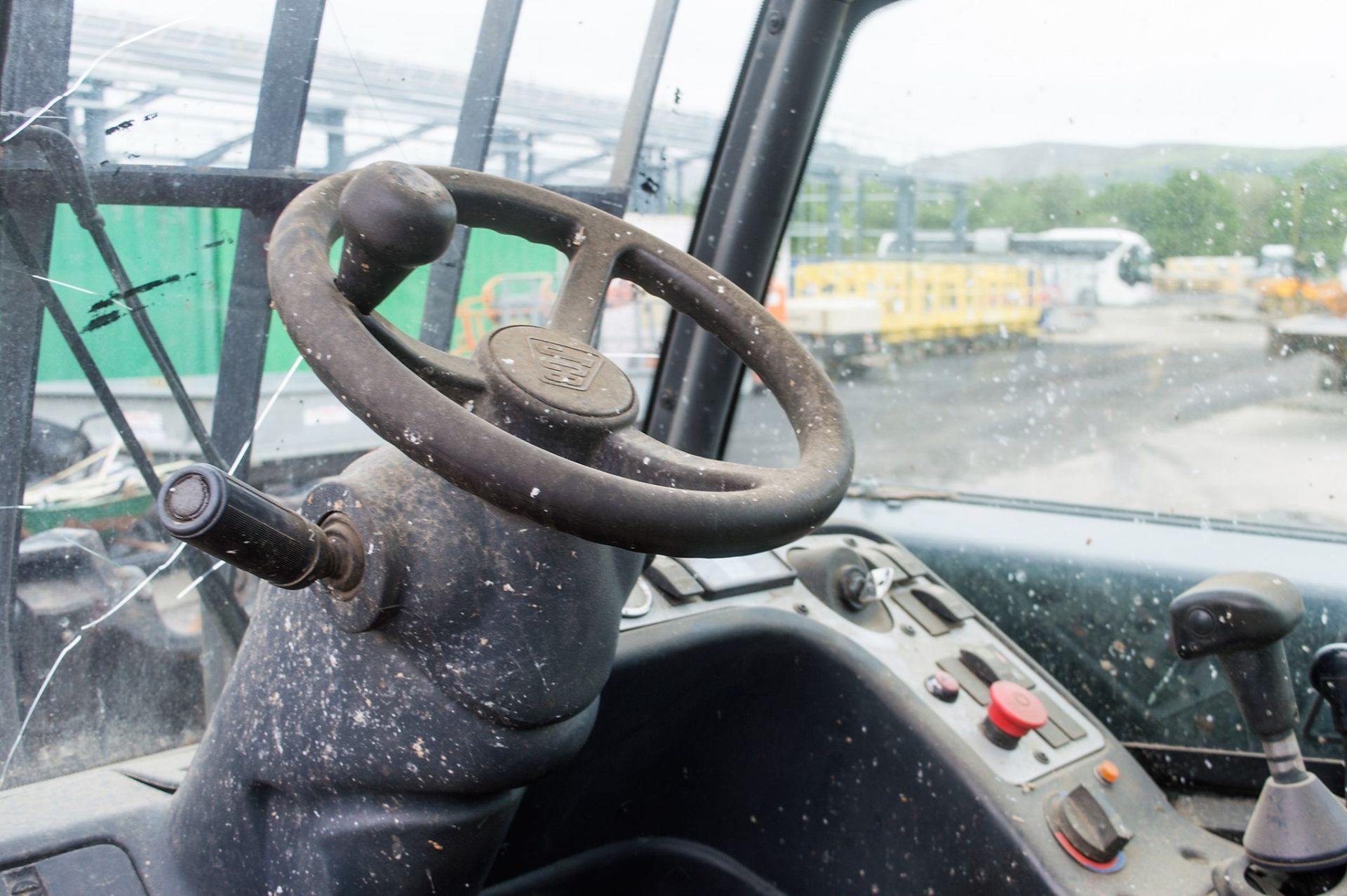 JCB TLT 35D Wastemaster 4 wheel drive telescopic fork lift truck Year: 2013 S/N: 11512060 Recorded - Image 18 of 18