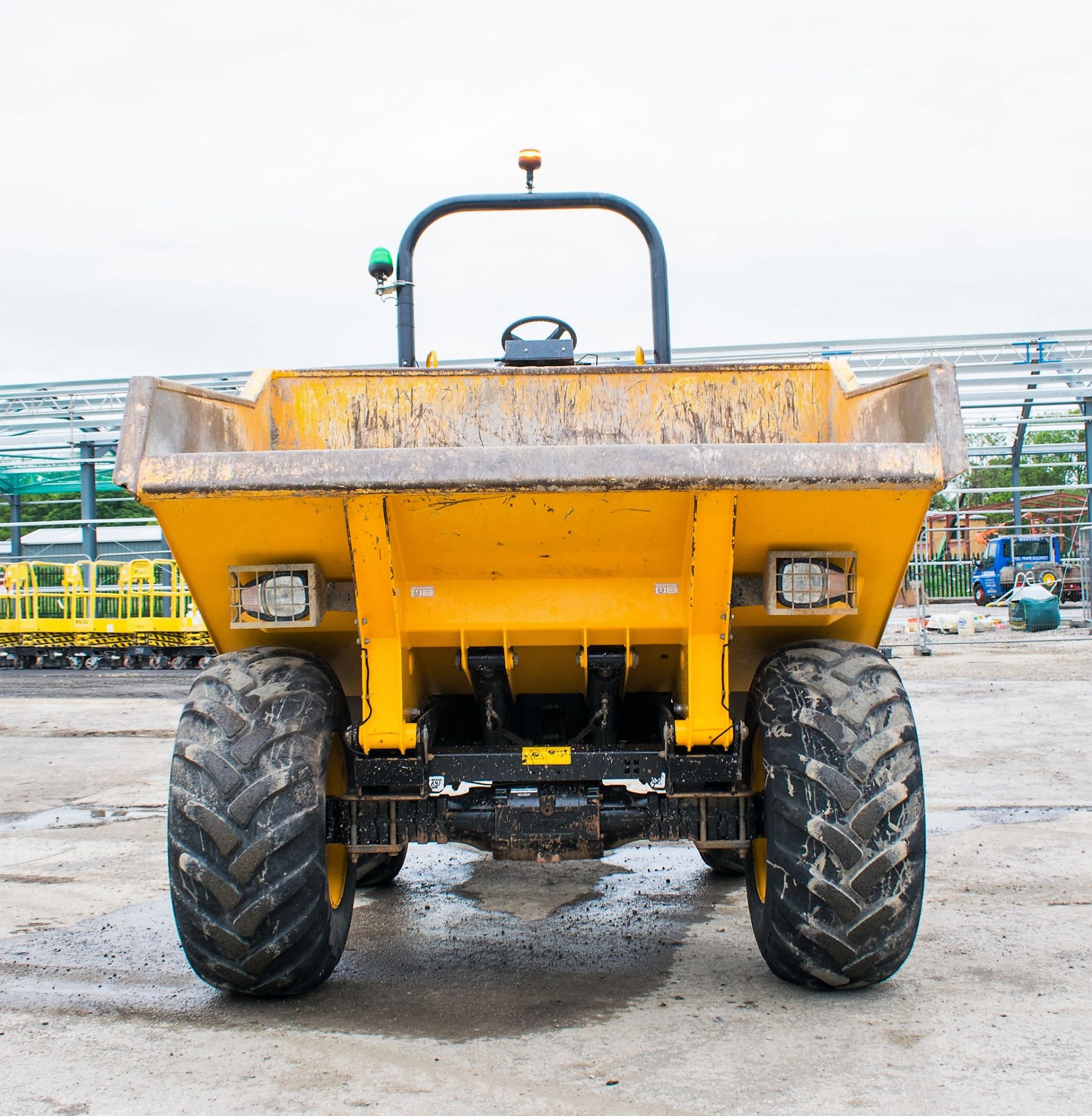 JCB 9 tonne straight skip dumper  Year: 2017 S/N:  30134 Recorded Hours: 1268 - Image 5 of 20