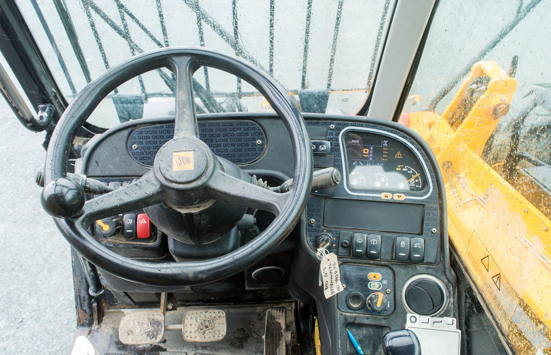 JCB 540-170 17 metre telescopic handler Year: 2016 S/N: 2460618 Recorded Hours: 5760 c/w sway - Image 19 of 22