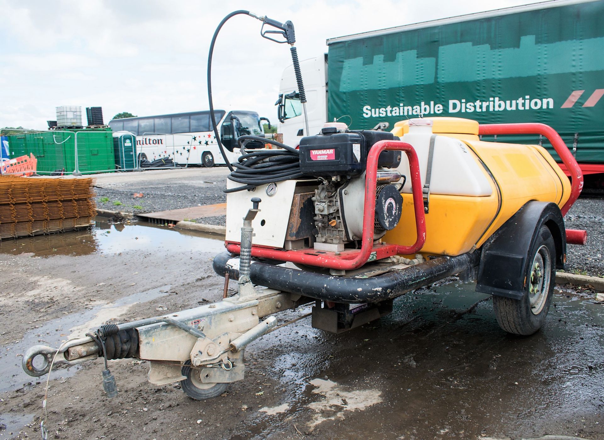 Brendon diesel driven fast tow water bowser/pressure washer c/w hose & lance A641254